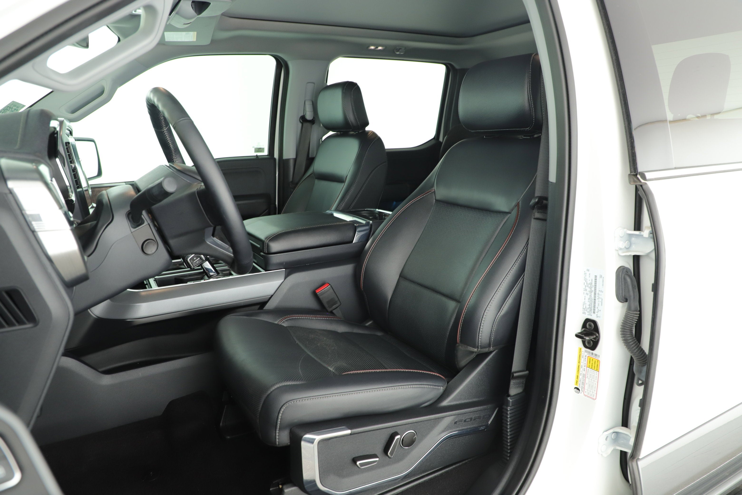 2023 Ford F-150 Base