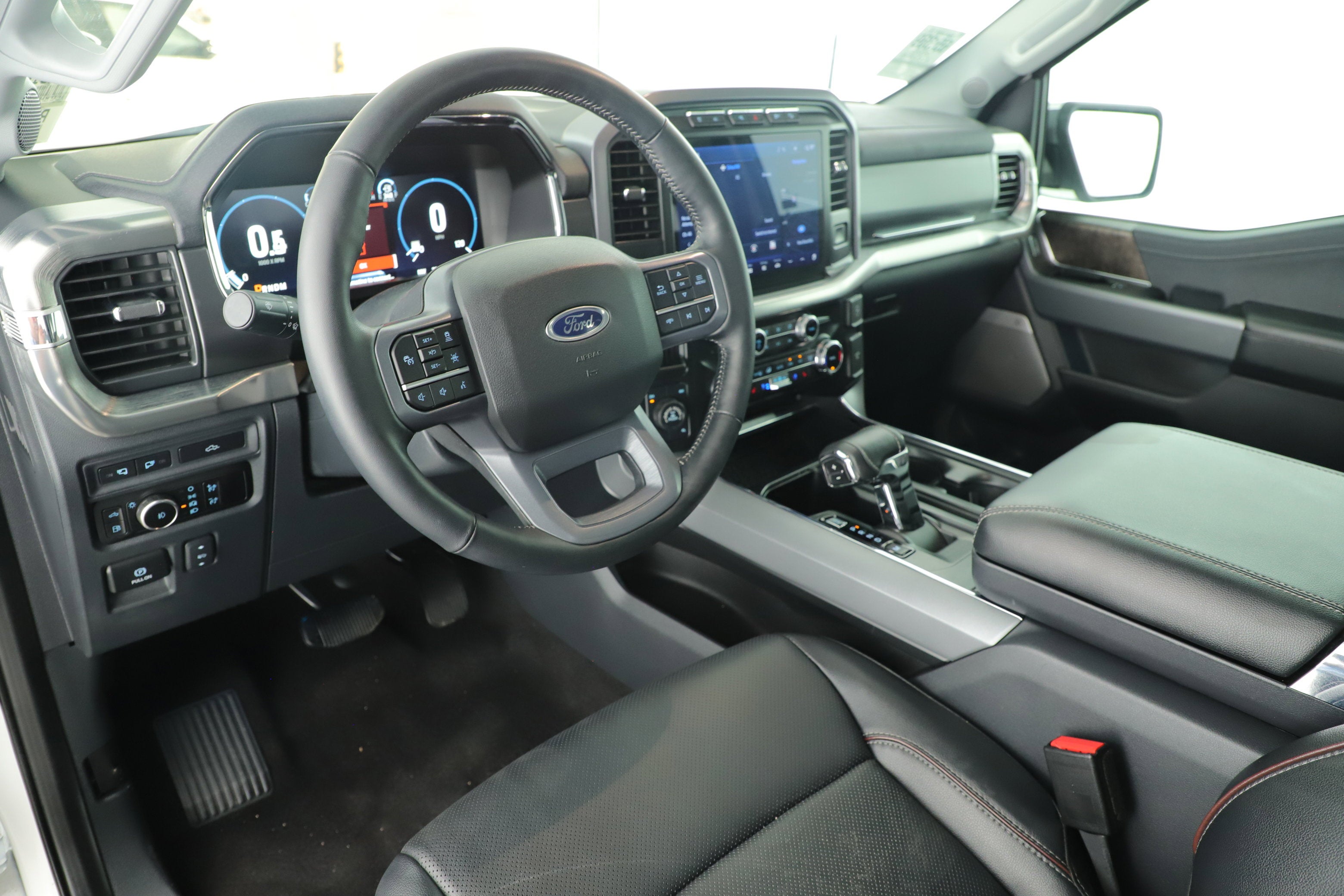 2023 Ford F-150 Base