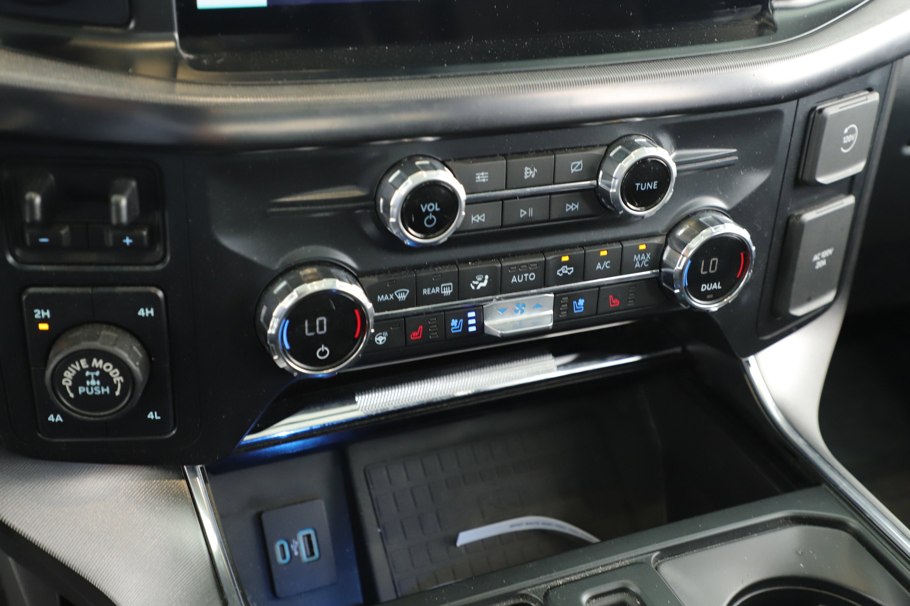 2021 Ford F-150 Base