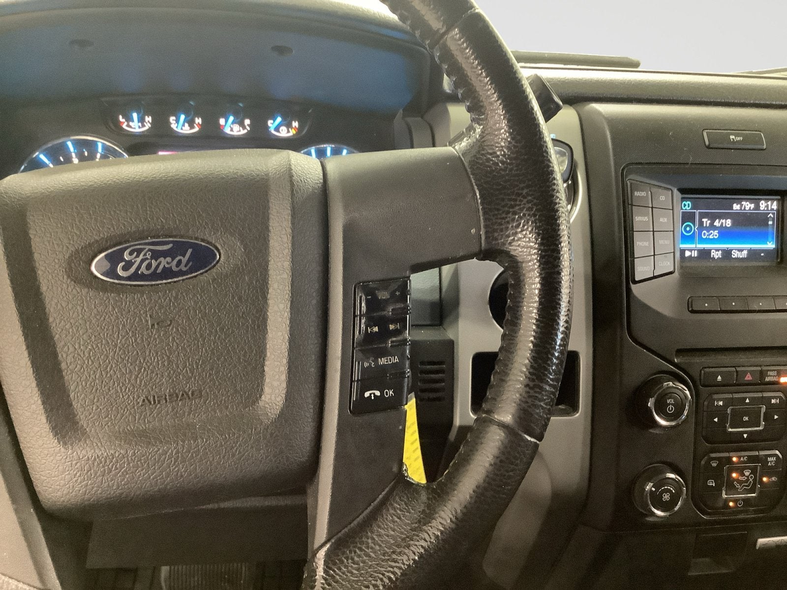 2013 Ford F-150 Base