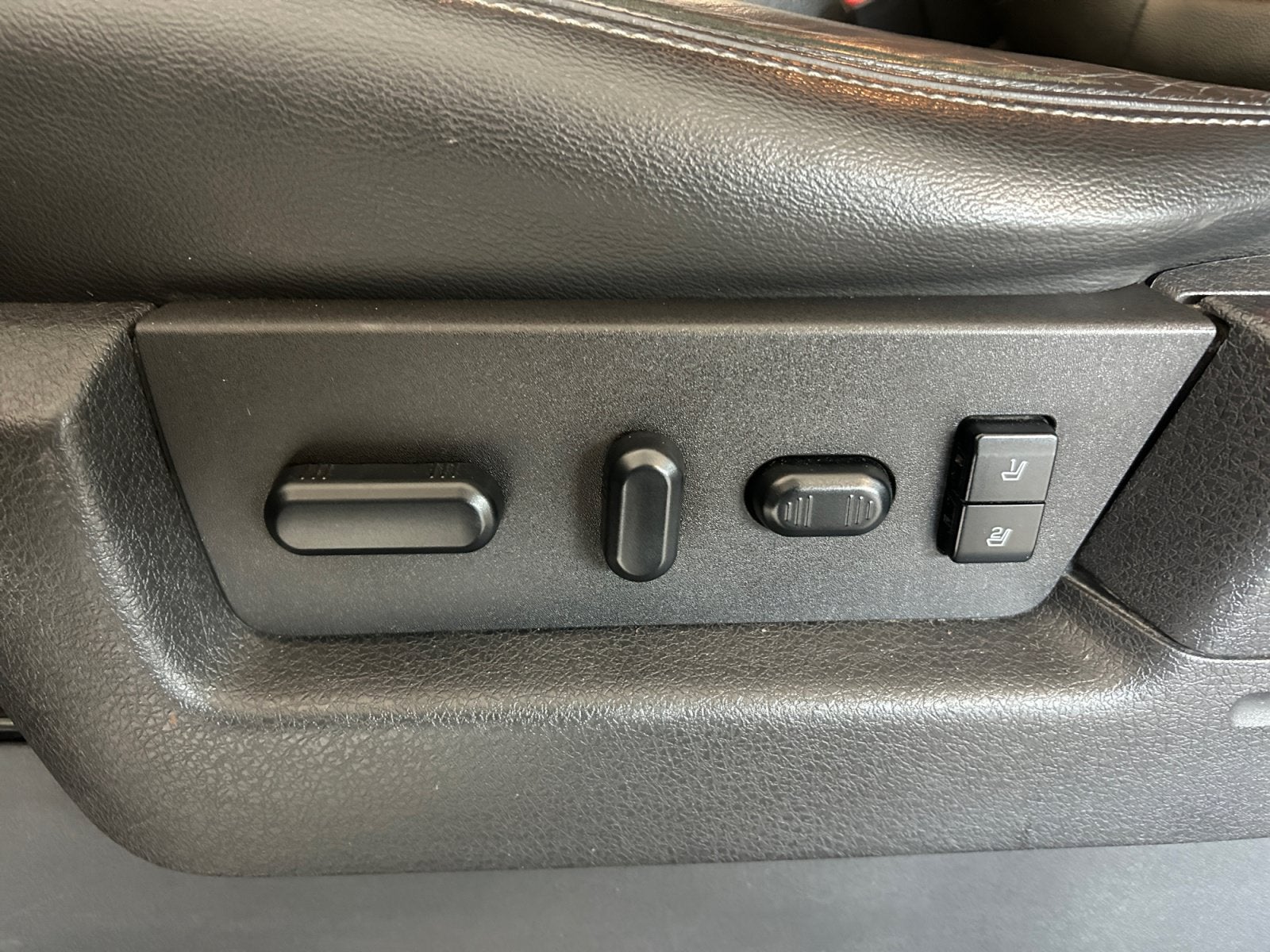 2014 Ford F-150 Base