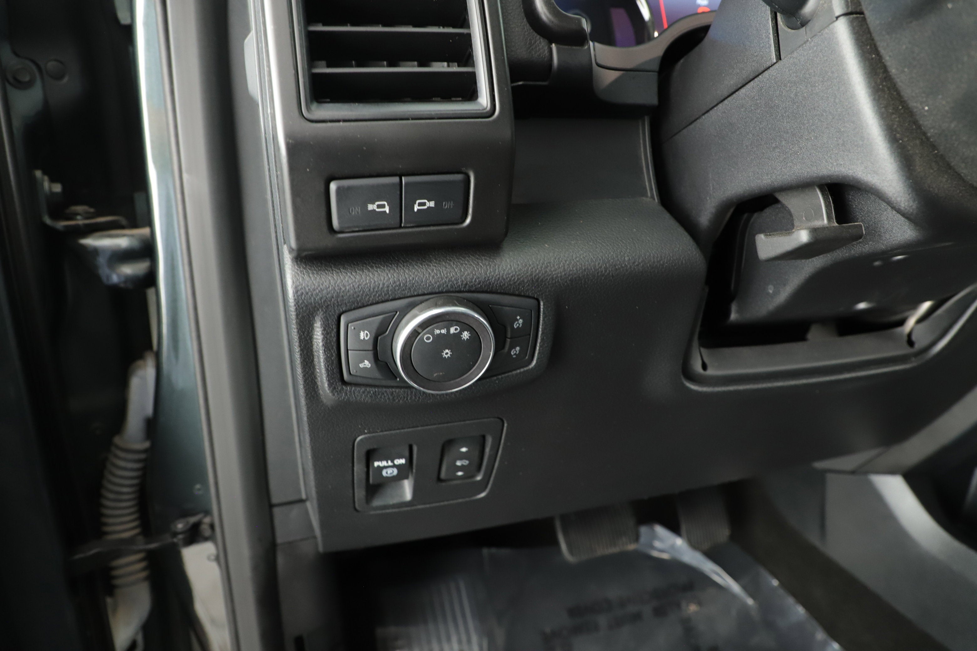 2018 Ford F-150 Base