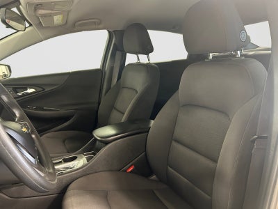2022 Chevrolet Malibu LS