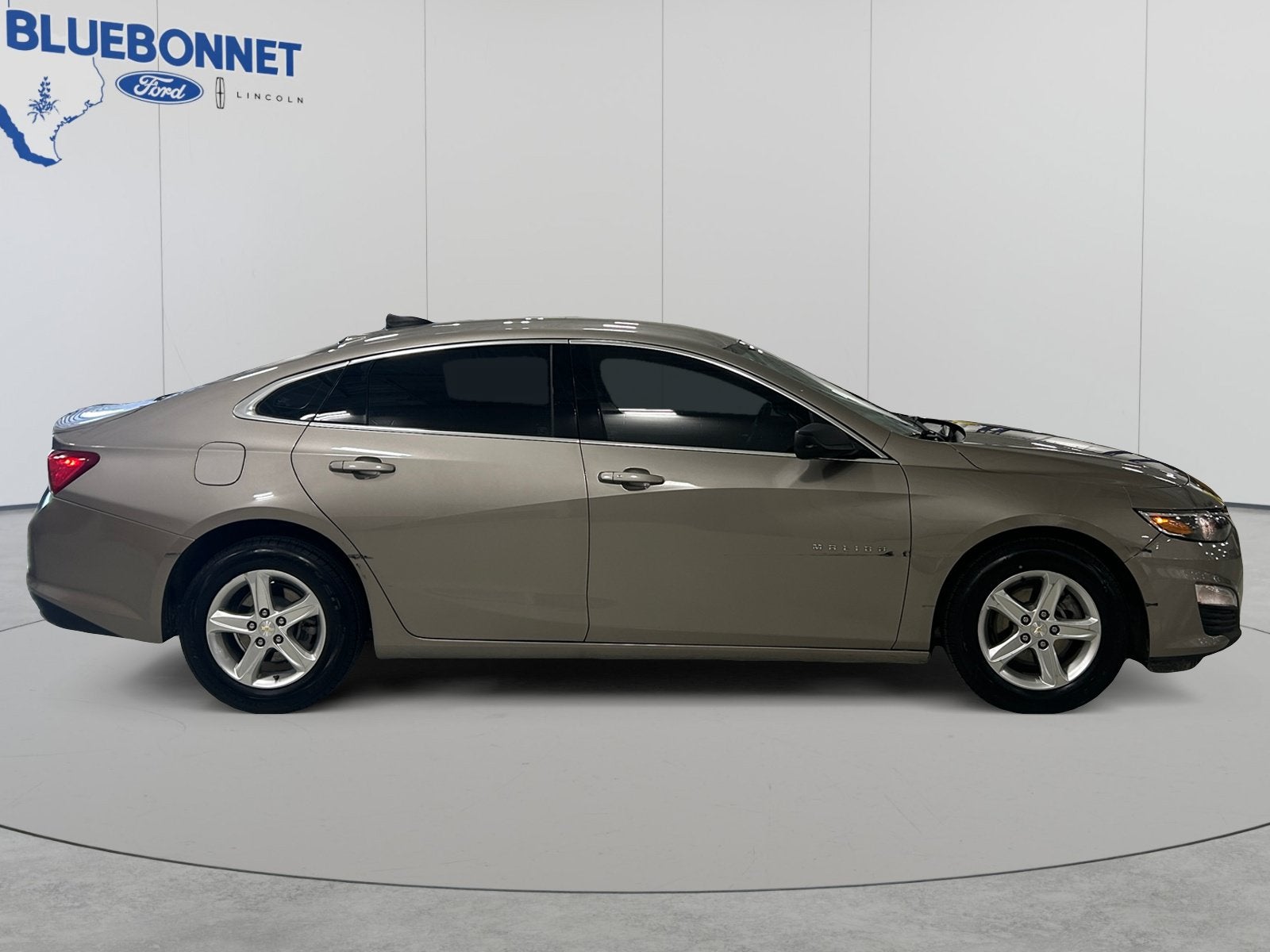 2022 Chevrolet Malibu LS