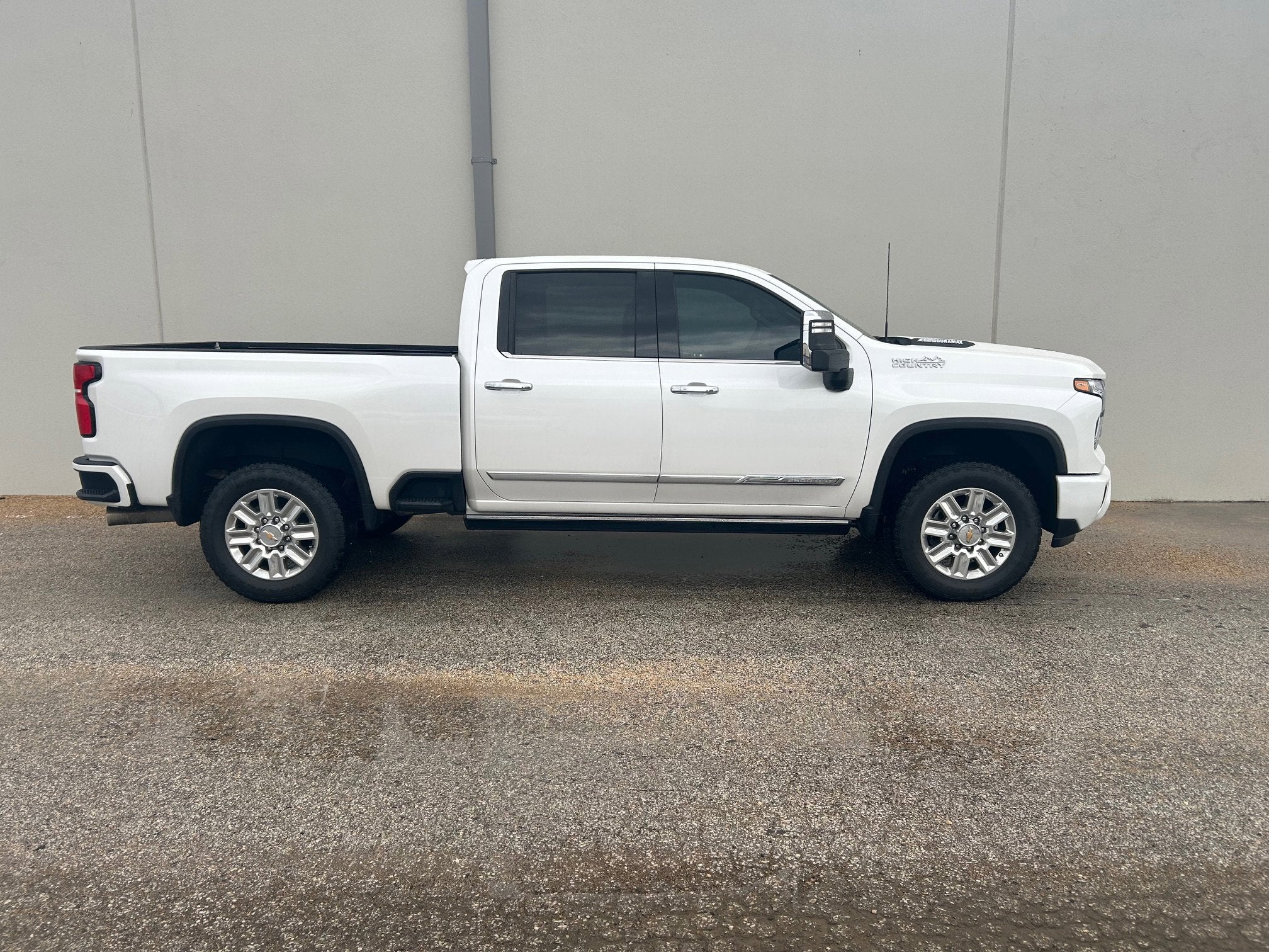 2024 Chevrolet Silverado 2500HD High Country