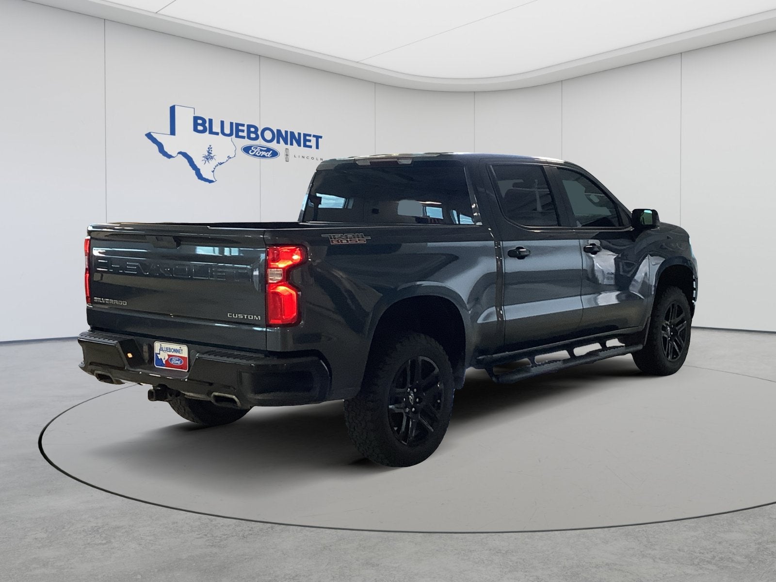 2021 Chevrolet Silverado 1500 Custom Trail Boss