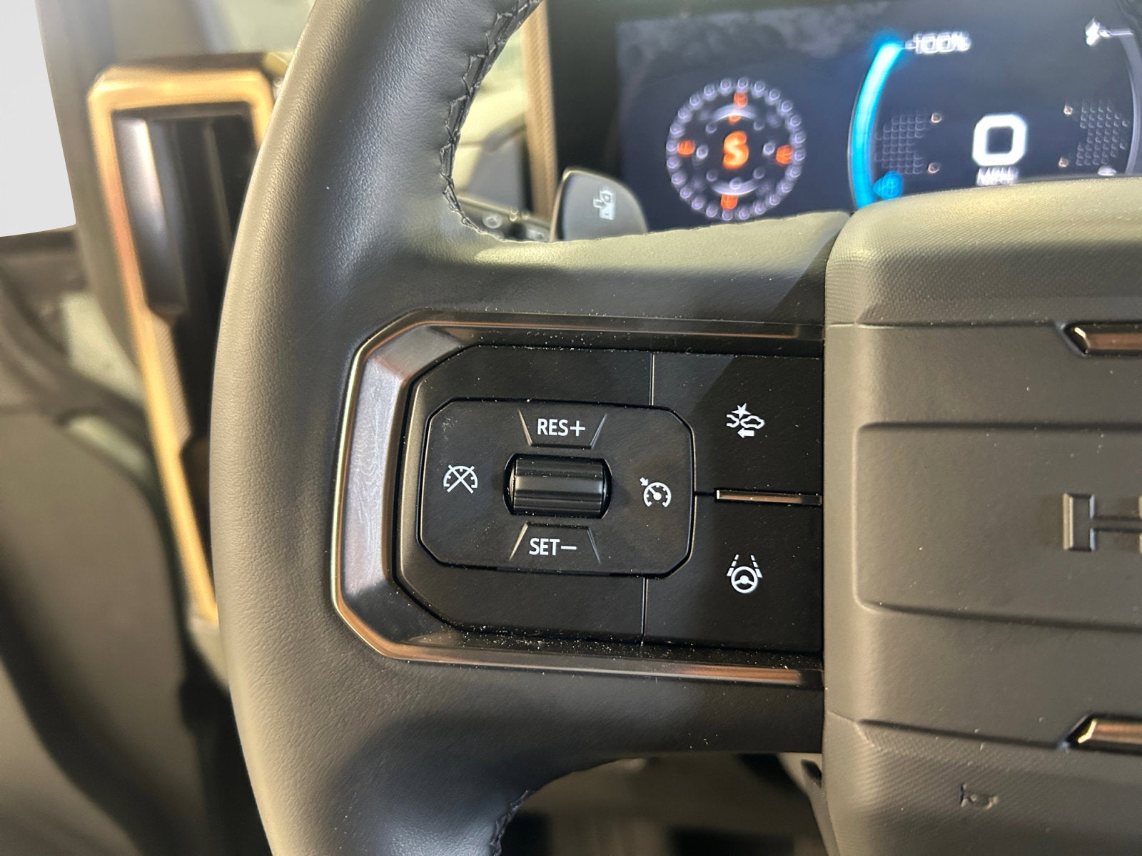 2024 GMC HUMMER EV SUV 3X