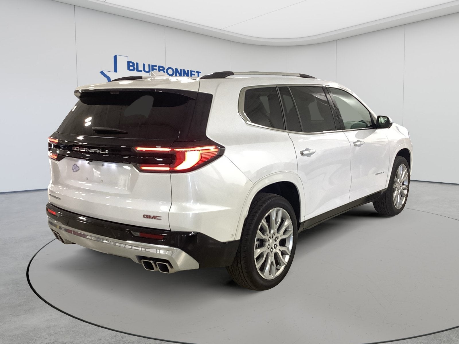 2024 GMC Acadia FWD Denali