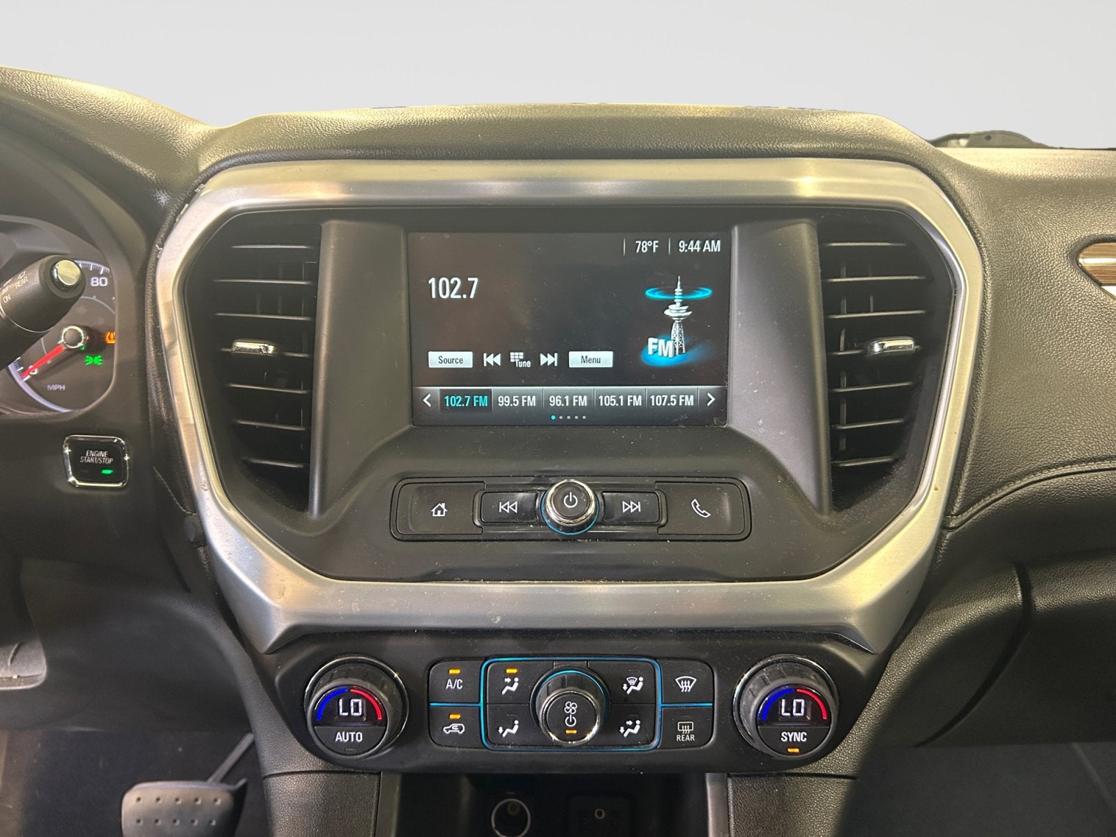 2018 GMC Acadia SLE
