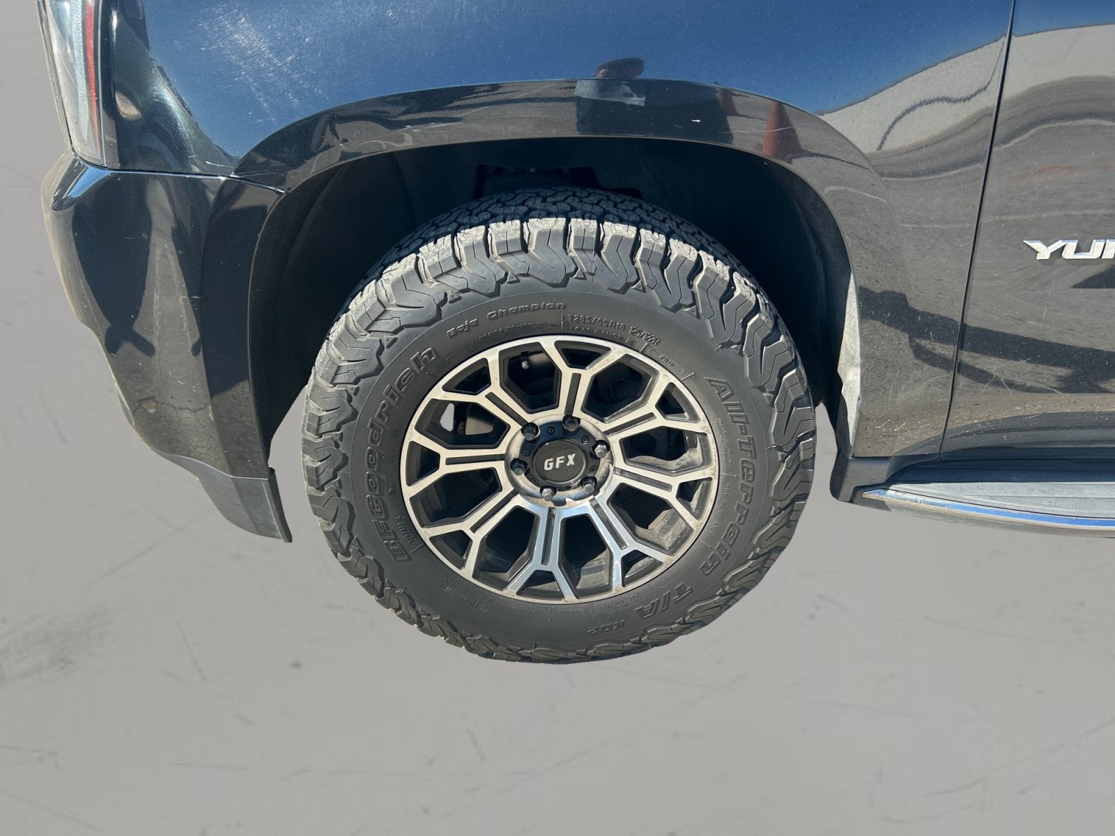 2017 GMC Yukon SLE