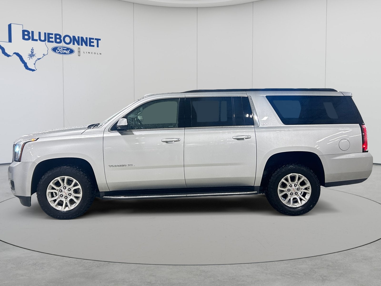 2017 GMC Yukon XL SLT