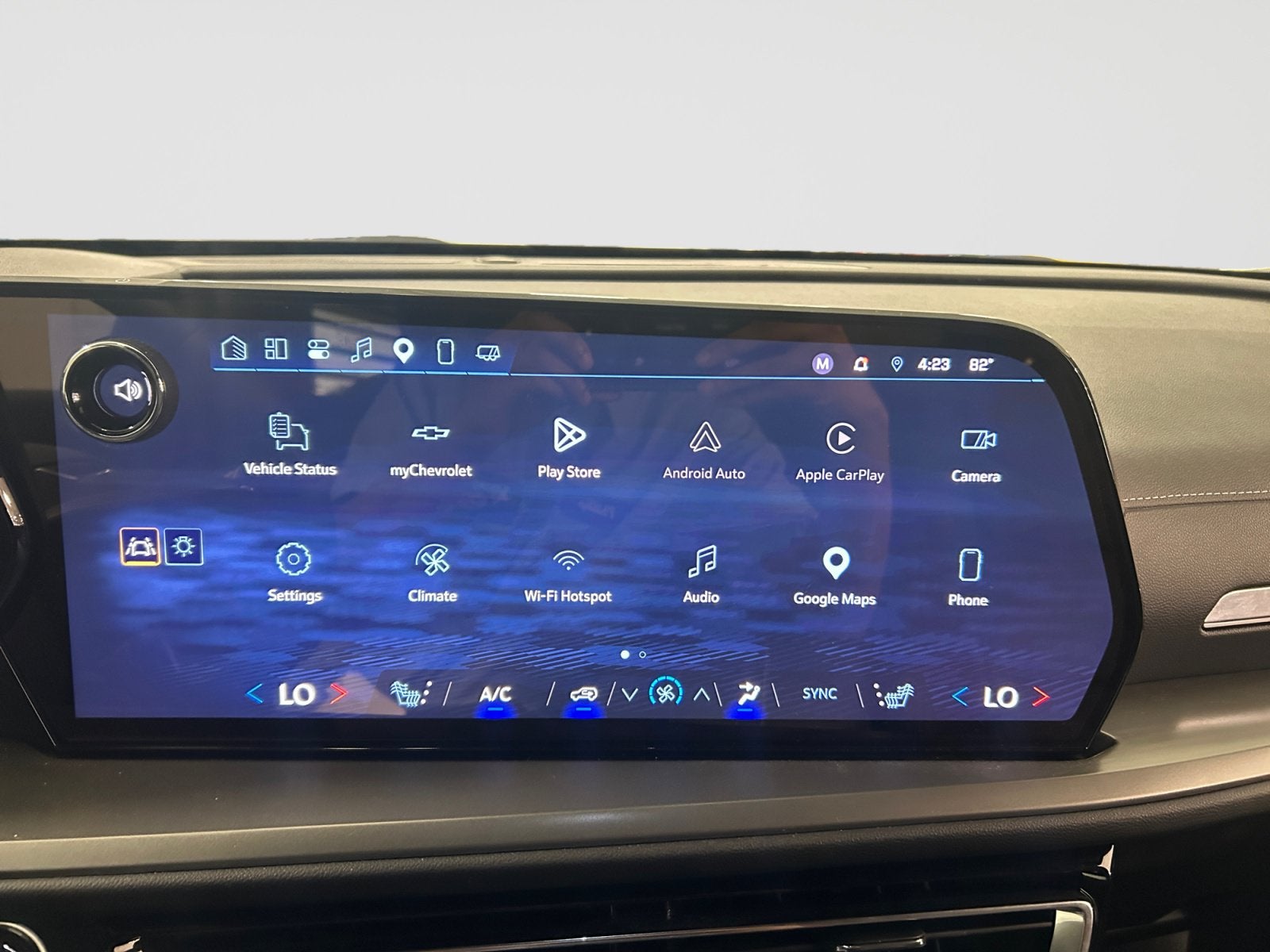 2025 Chevrolet Traverse FWD LT