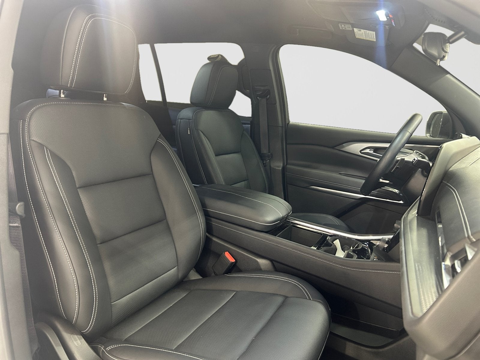 2025 Chevrolet Traverse FWD LT