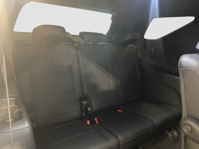 2025 Chevrolet Traverse FWD LT