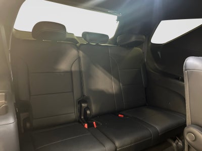 2025 Chevrolet Traverse FWD LT