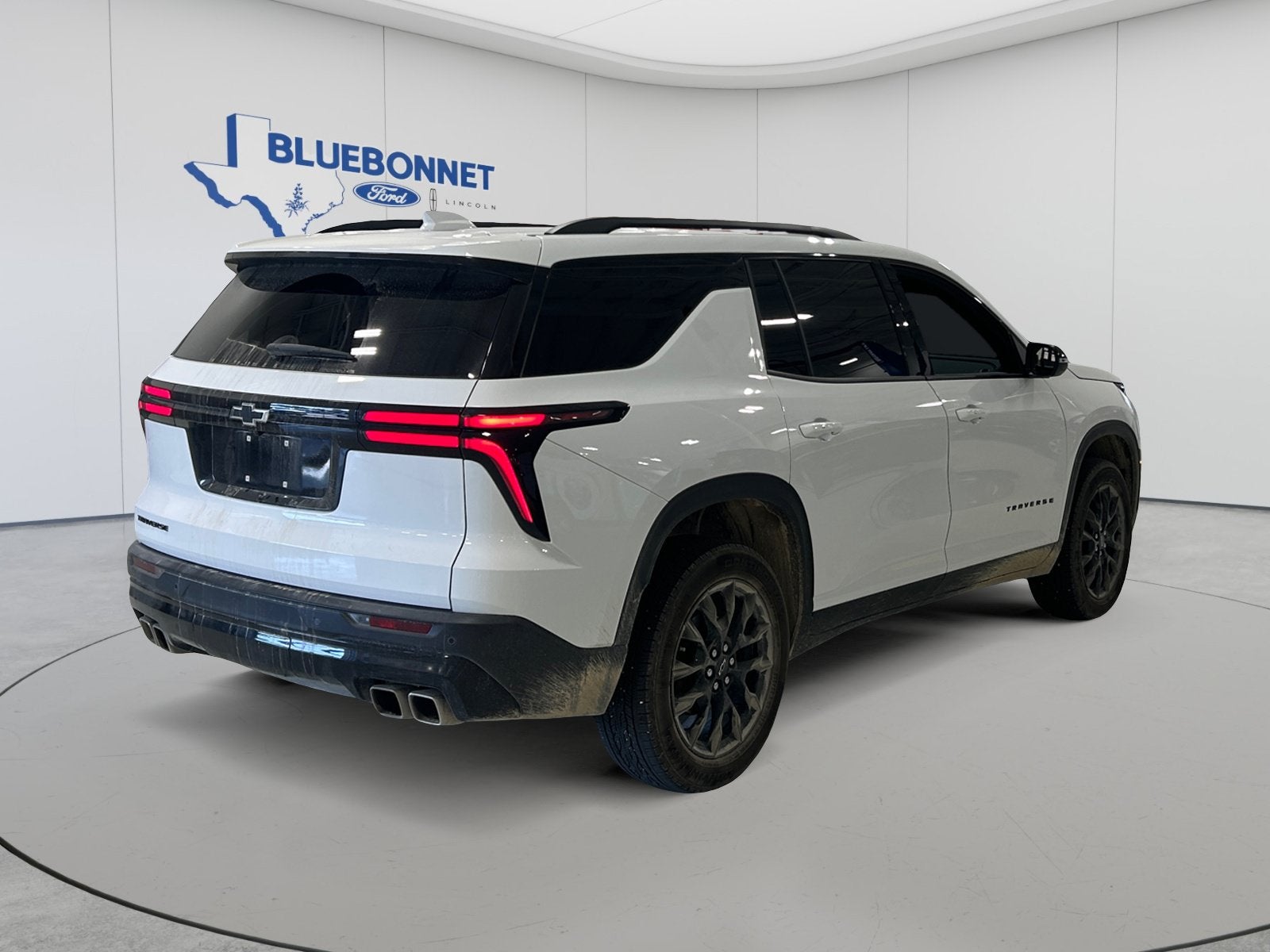 2025 Chevrolet Traverse FWD LT