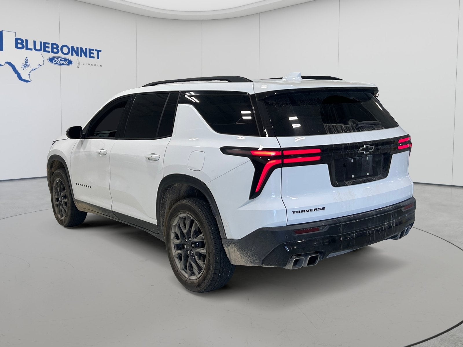 2025 Chevrolet Traverse FWD LT