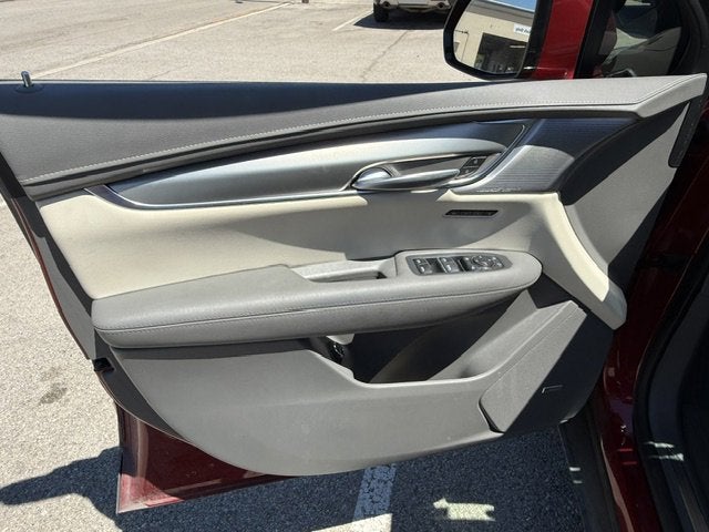 2023 Cadillac XT5 FWD Premium Luxury