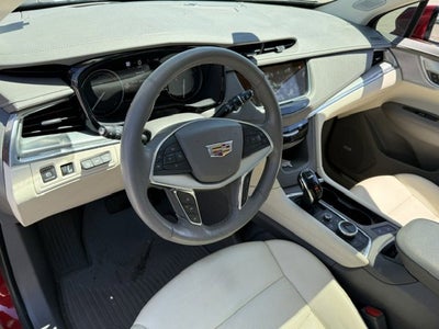 2023 Cadillac XT5 FWD Premium Luxury