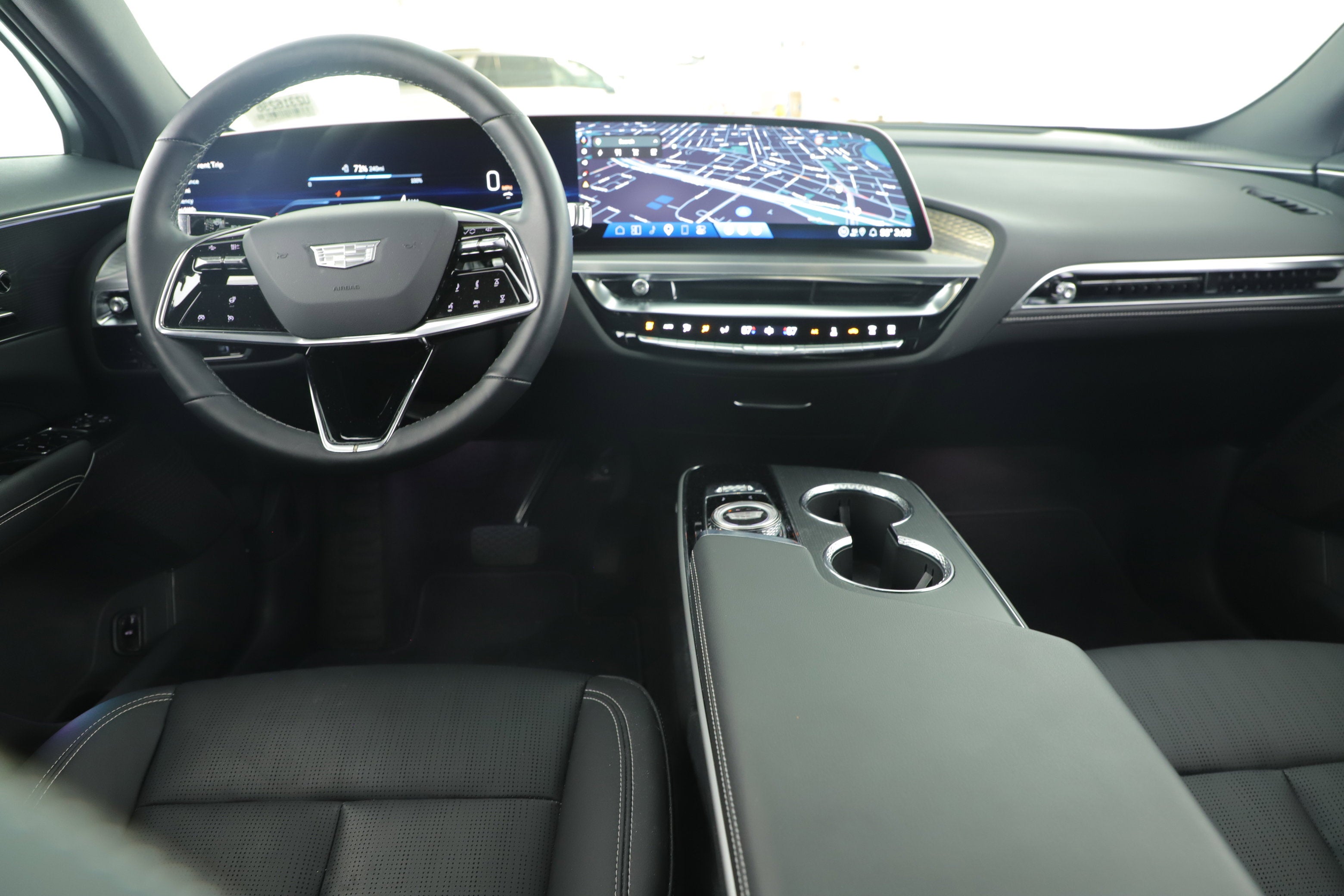 2025 Cadillac LYRIQ Luxury
