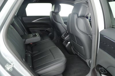 2025 Cadillac LYRIQ Luxury