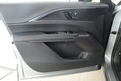 2025 Cadillac LYRIQ Luxury