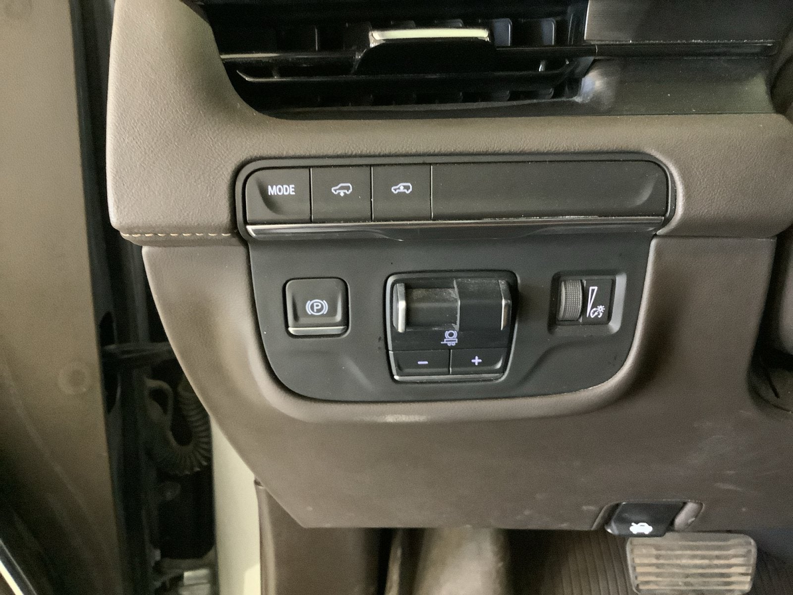 2023 Cadillac Escalade ESV RWD Premium Luxury