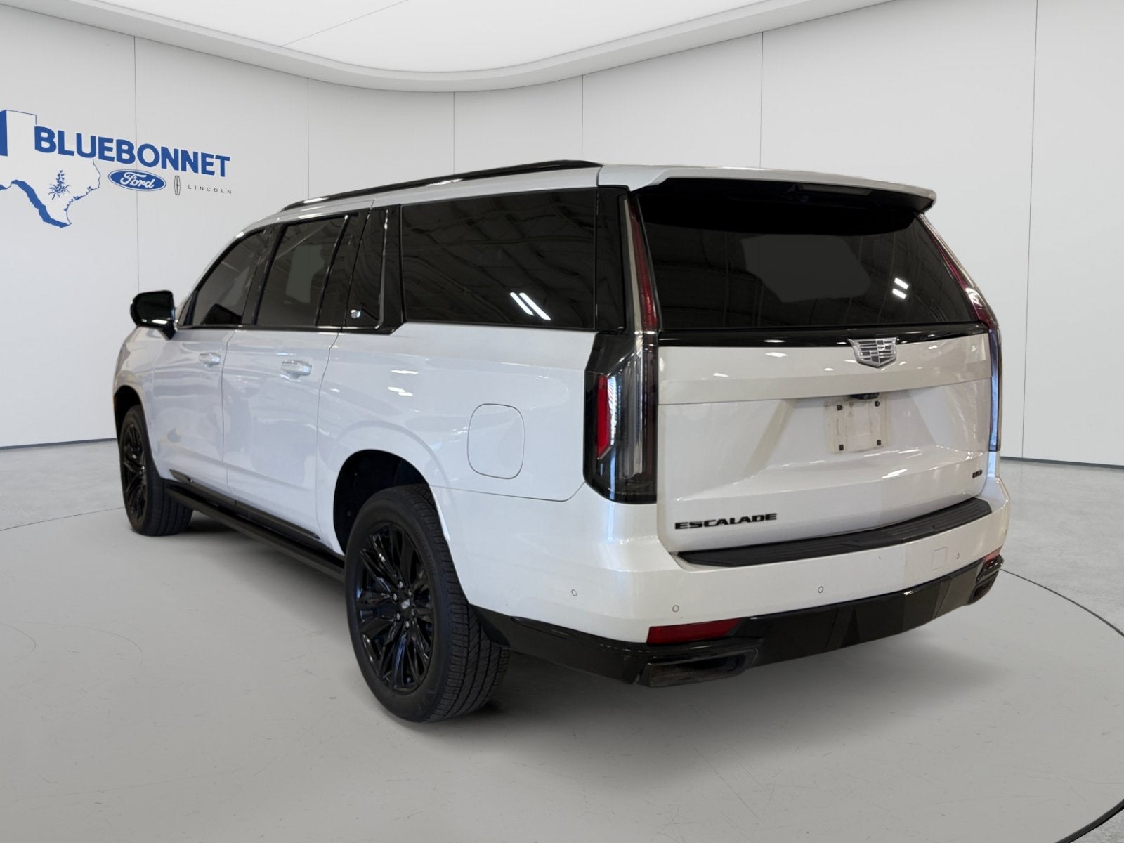 2023 Cadillac Escalade ESV 4WD Sport