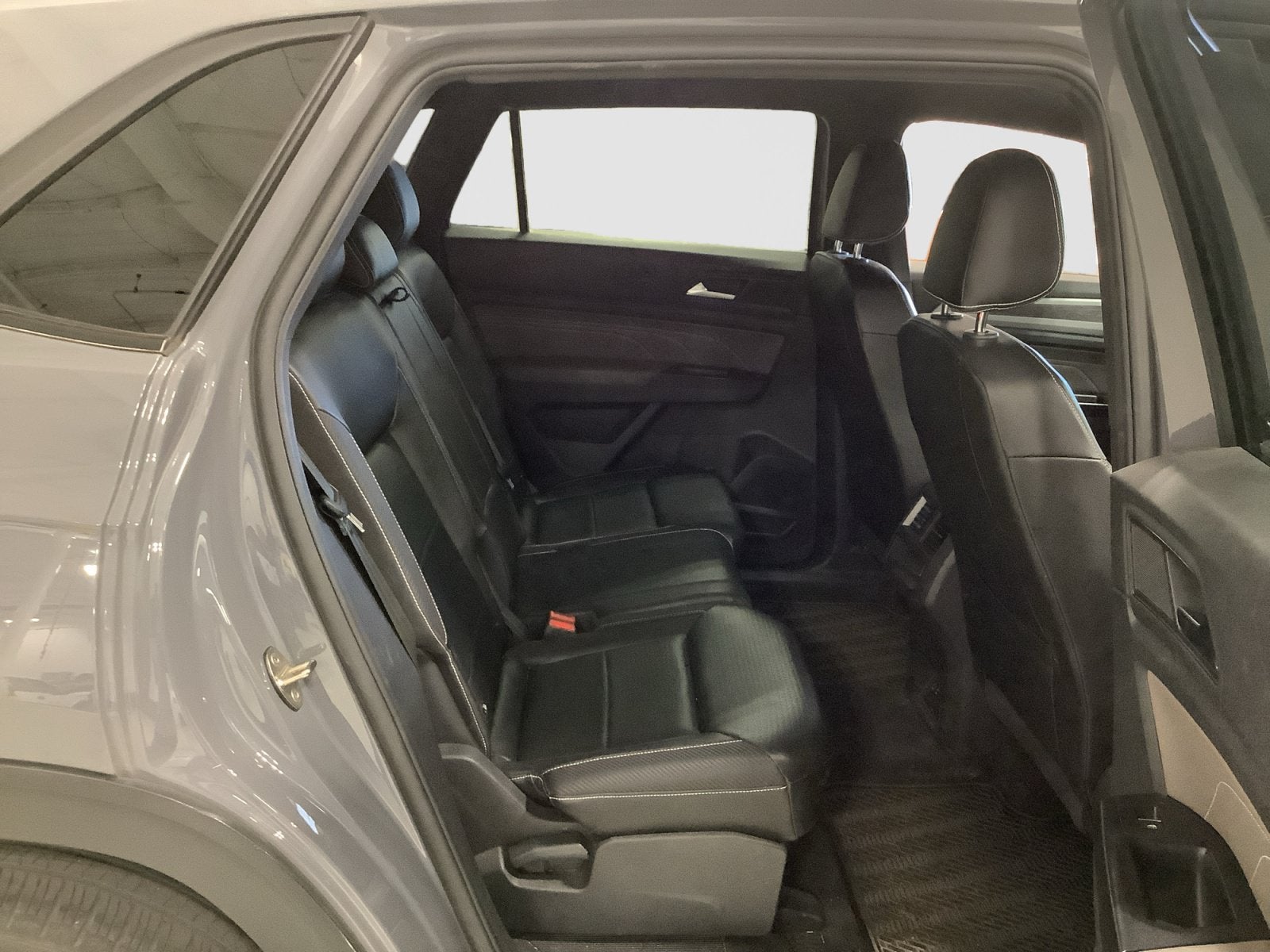 2021 Volkswagen Atlas Cross Sport 2.0T SE w/Technology