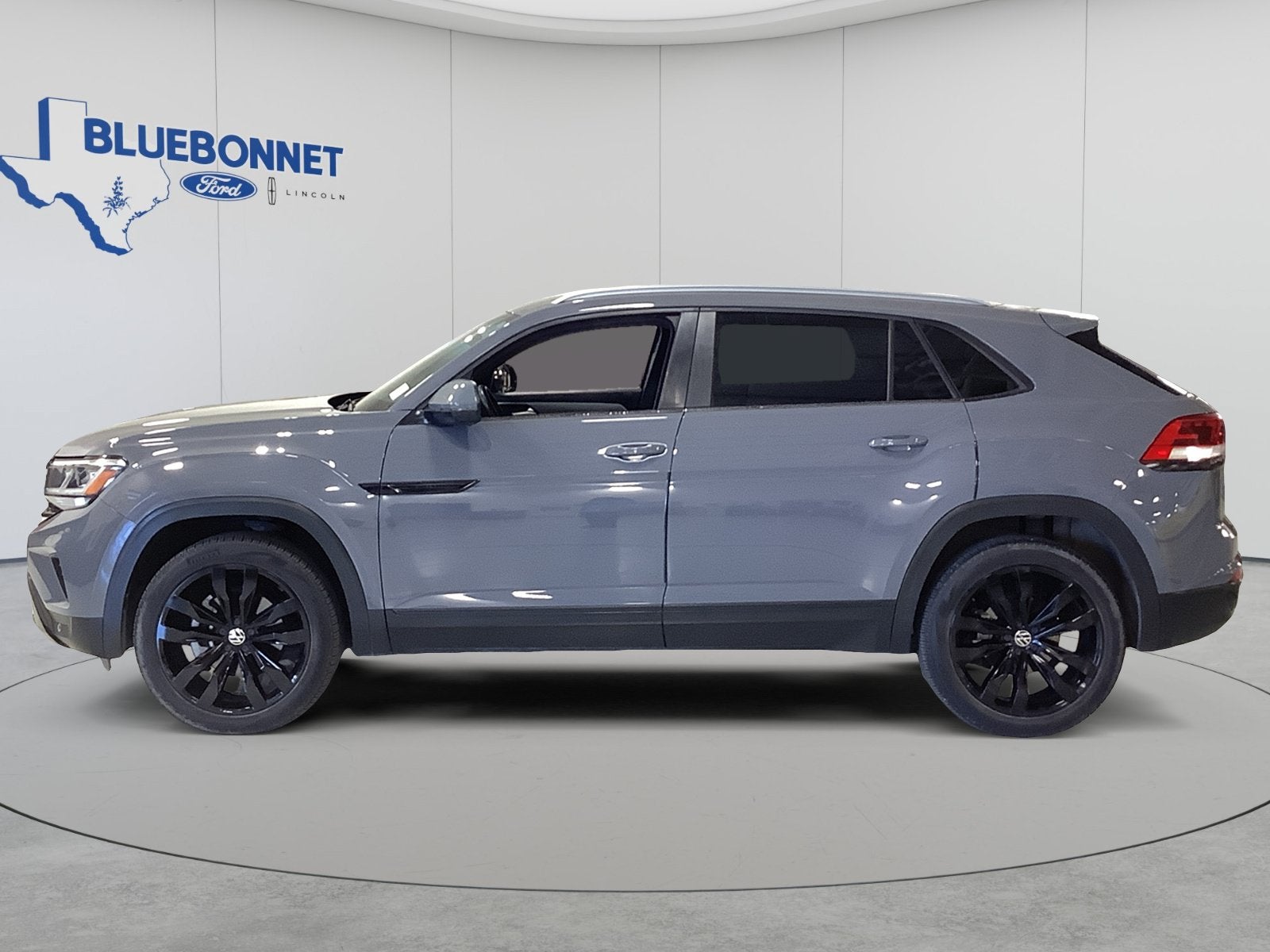 2021 Volkswagen Atlas Cross Sport 2.0T SE w/Technology