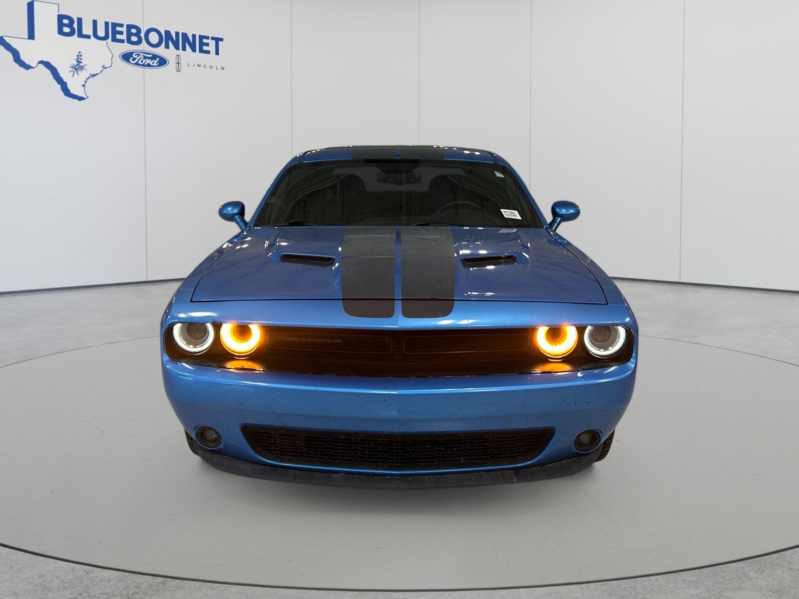 2016 Dodge Challenger SXT Plus