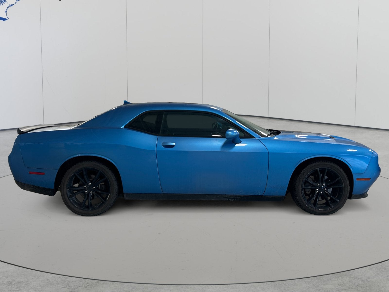 2016 Dodge Challenger SXT Plus