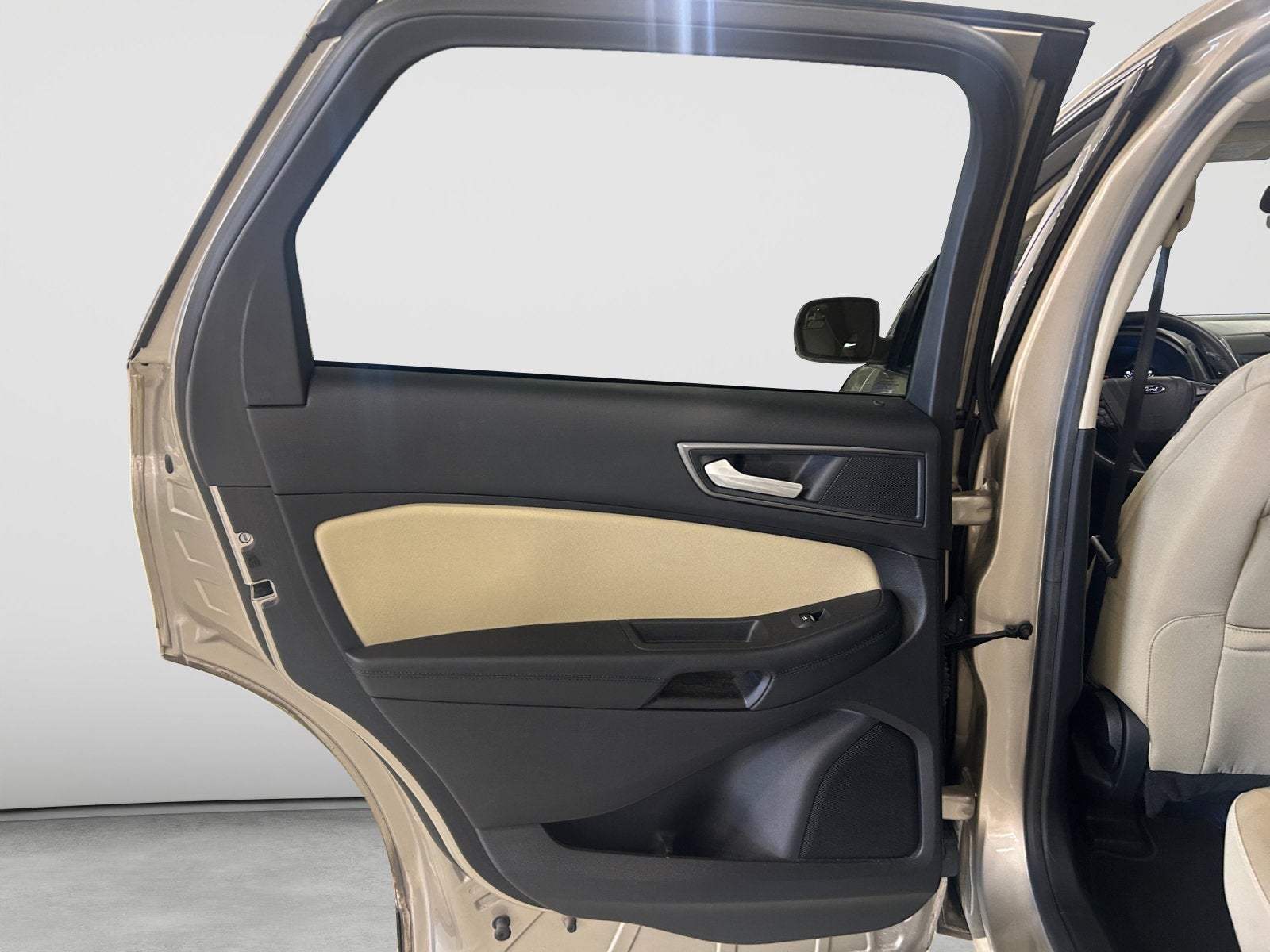 2018 Ford Edge SE