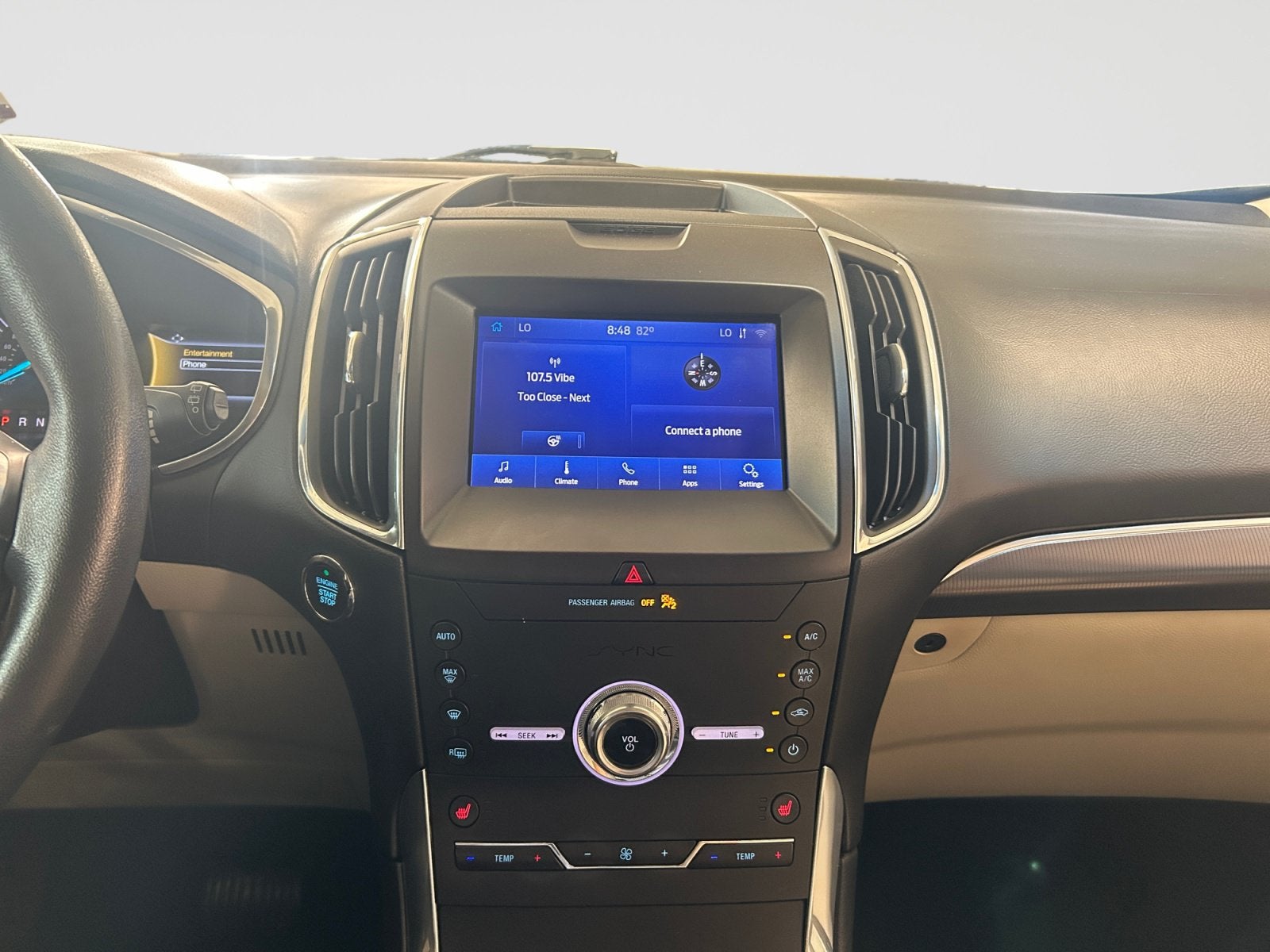 2020 Ford Edge Titanium