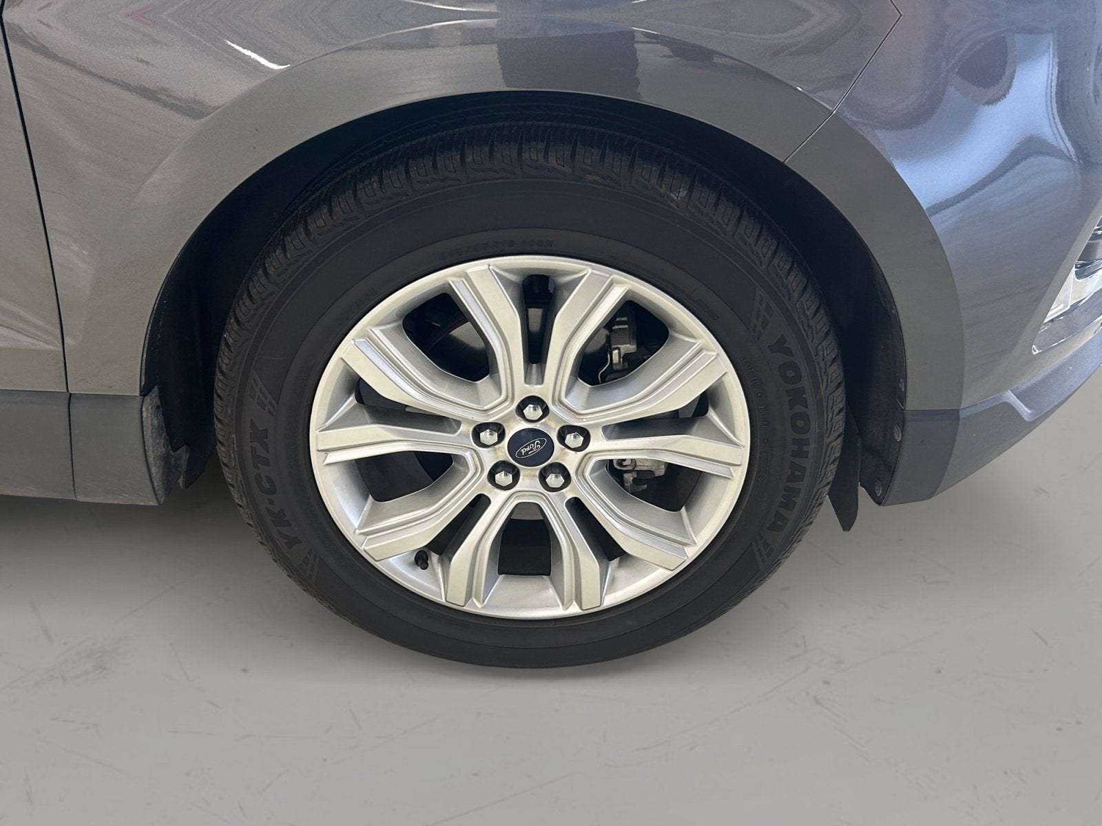 2020 Ford Edge Titanium