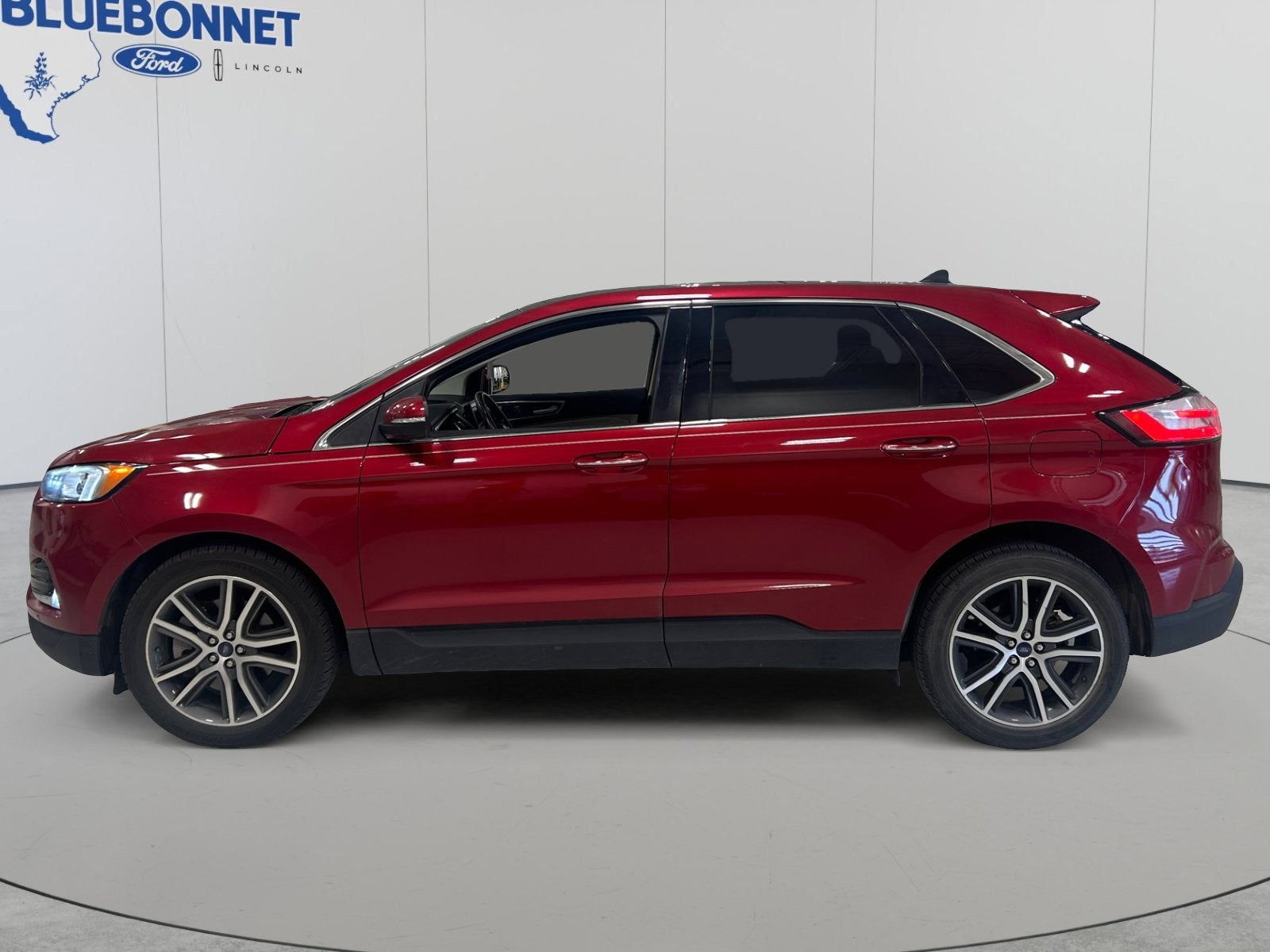 2021 Ford Edge Titanium