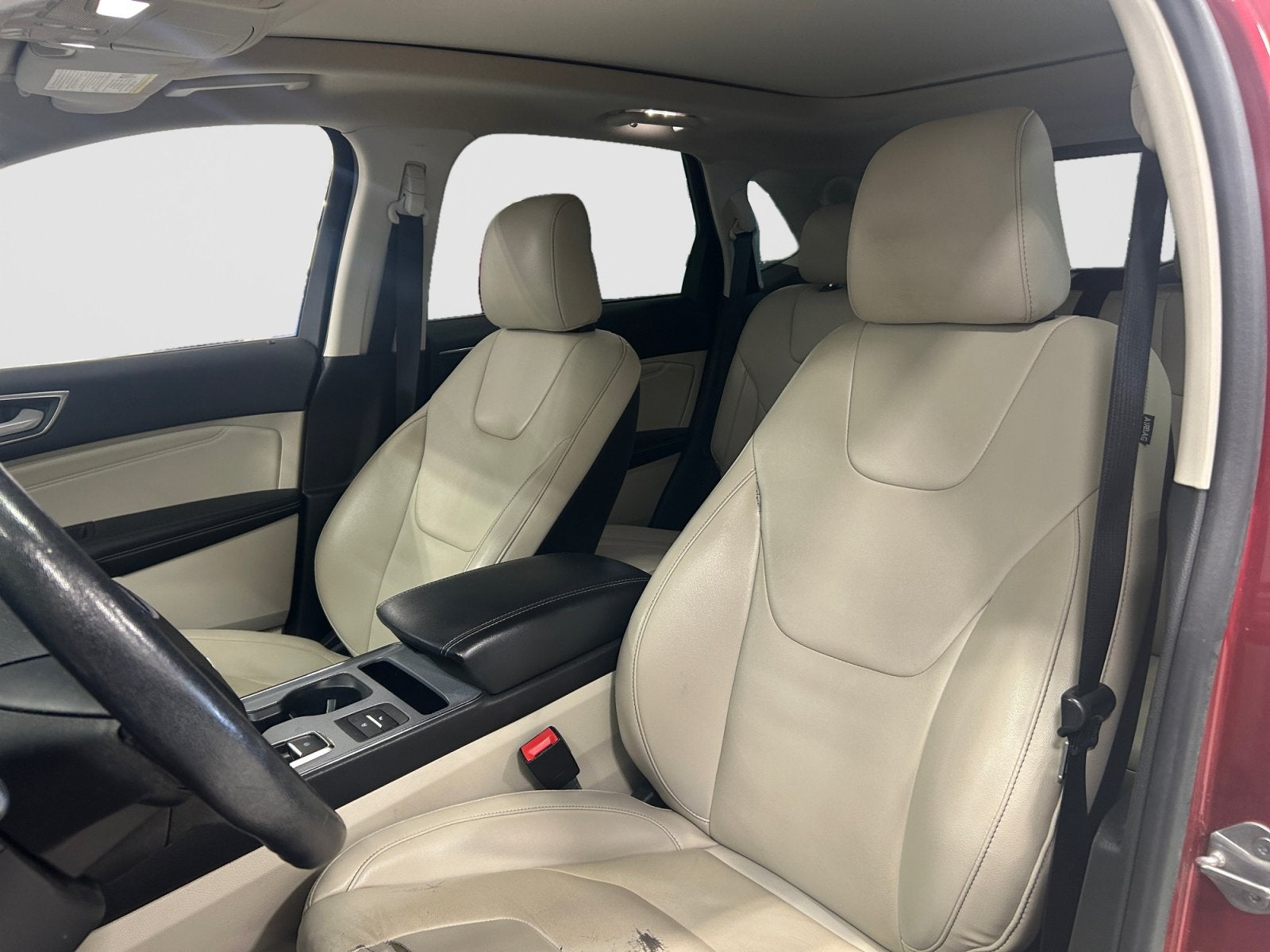2021 Ford Edge Titanium