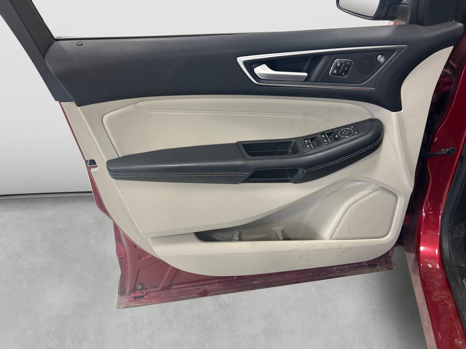 2021 Ford Edge Titanium