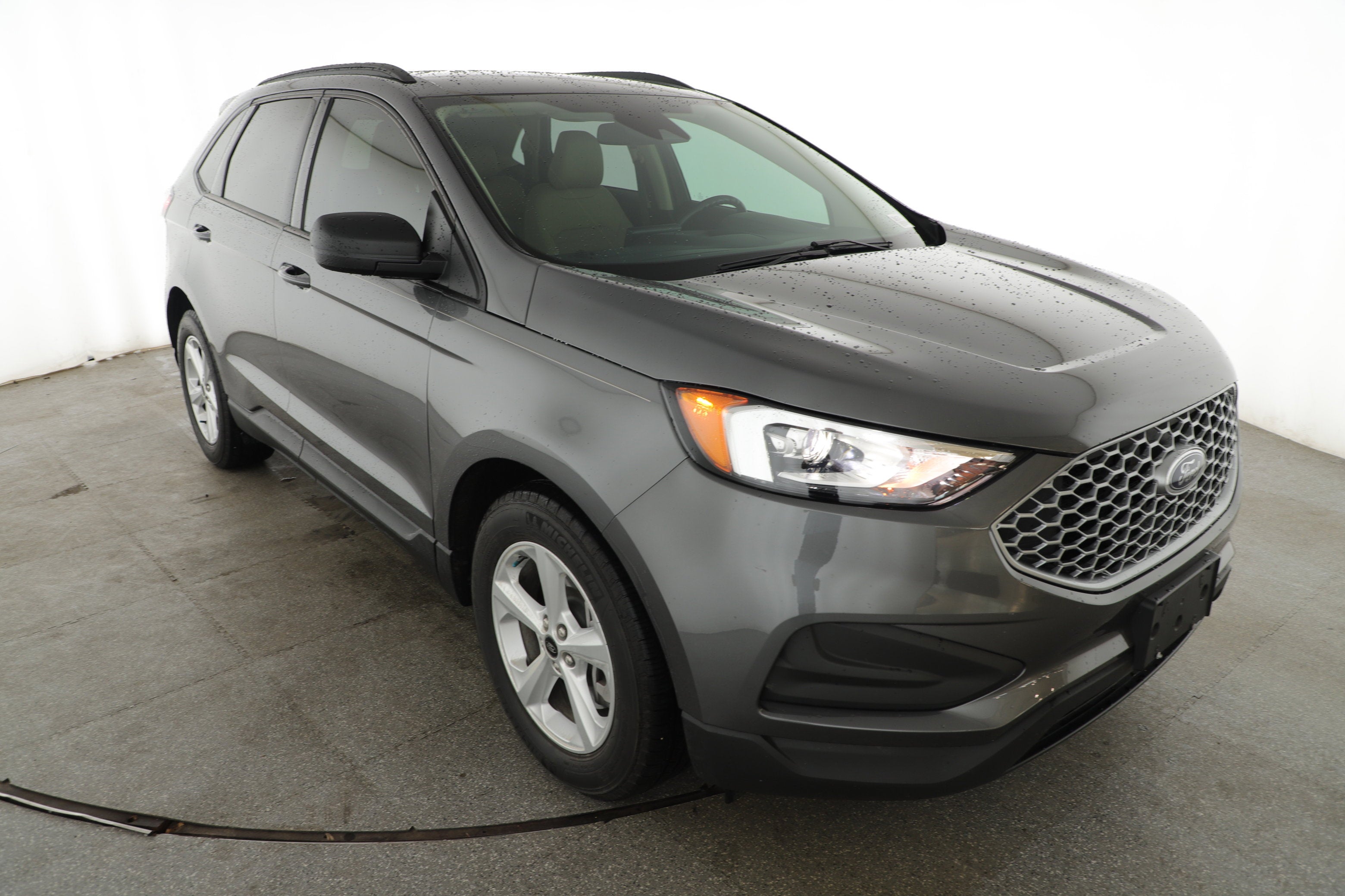 2023 Ford Edge SE