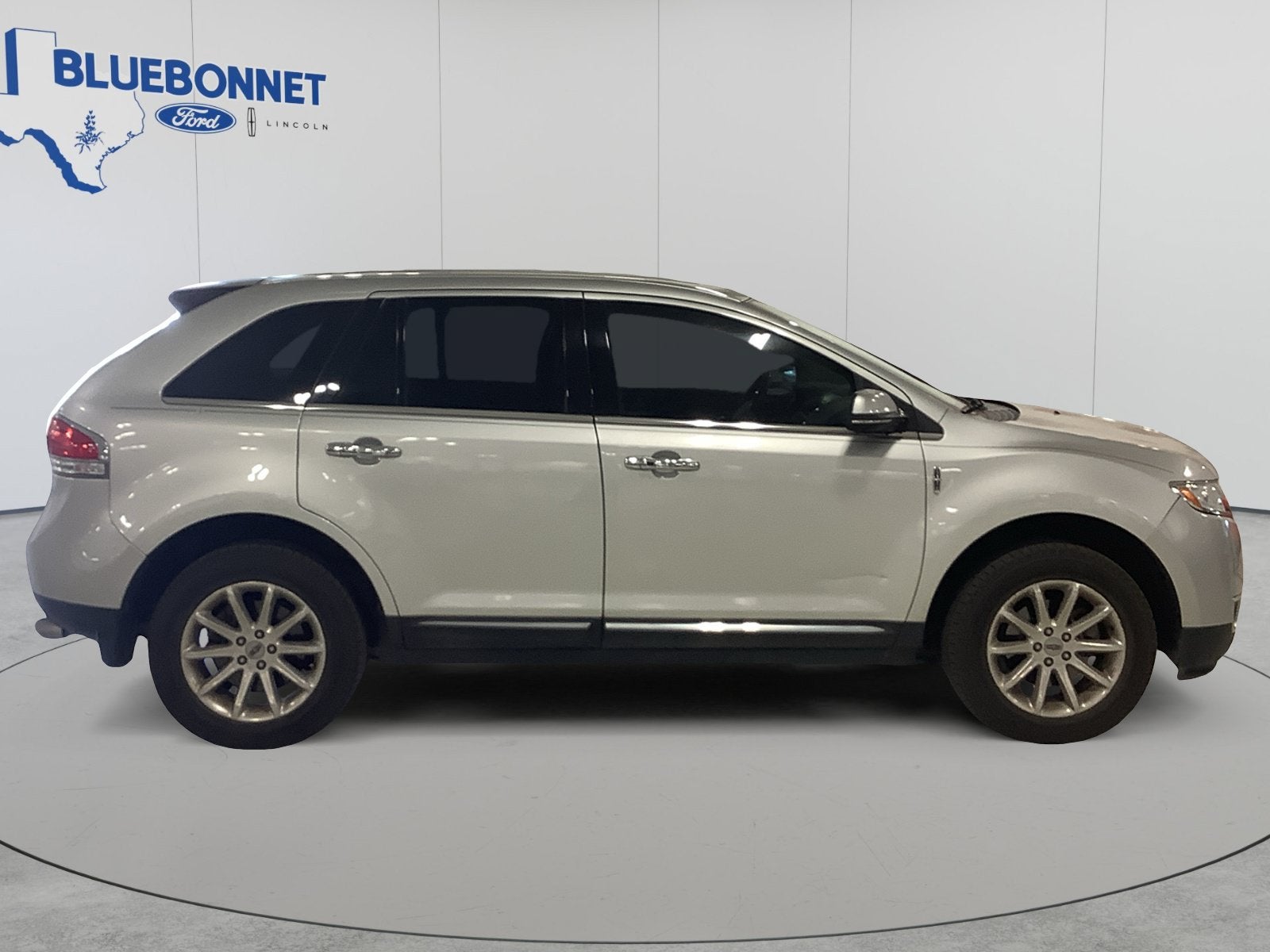 2013 Lincoln MKX Base