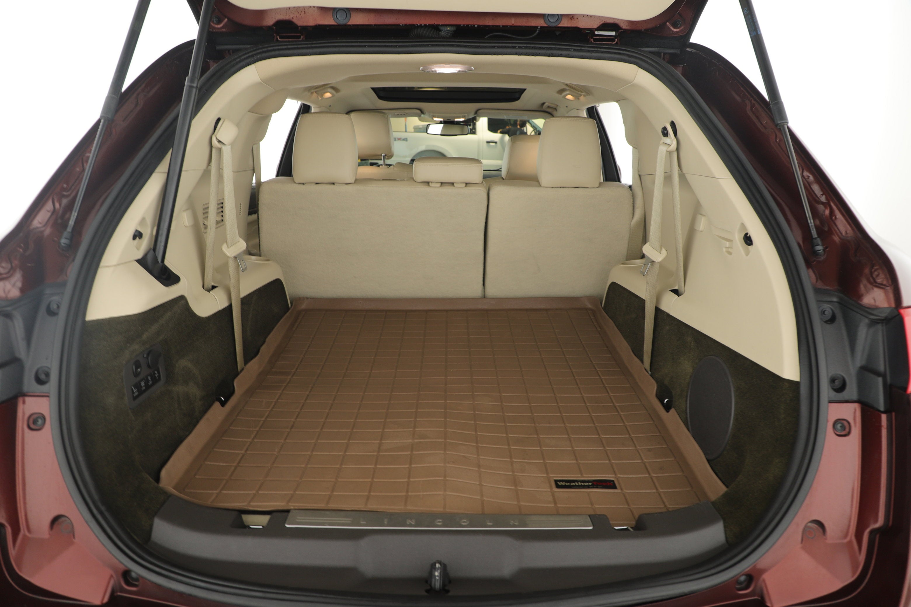 2016 Lincoln MKT EcoBoost