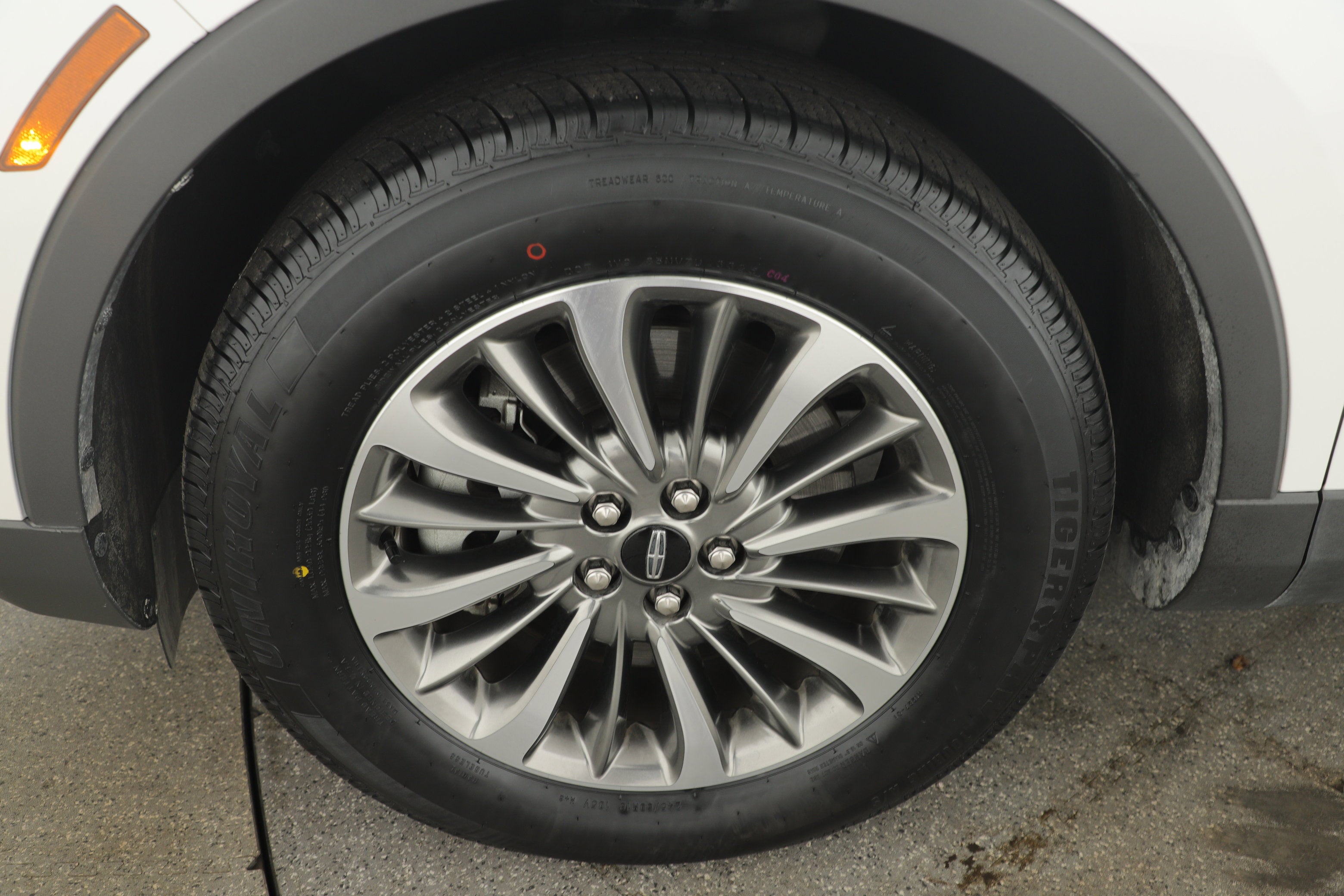 2020 Lincoln Nautilus Standard