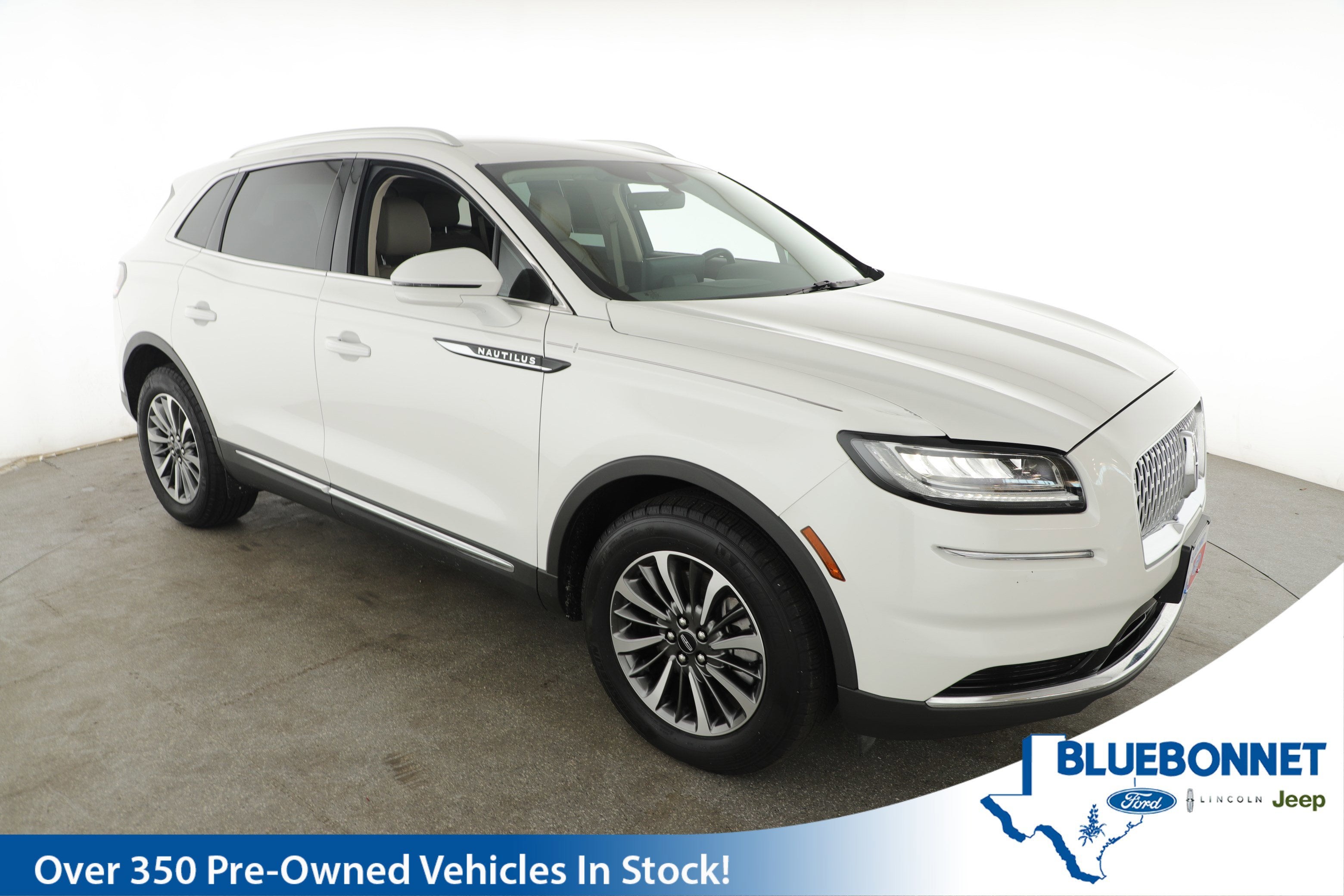 2023 Lincoln Nautilus Standard