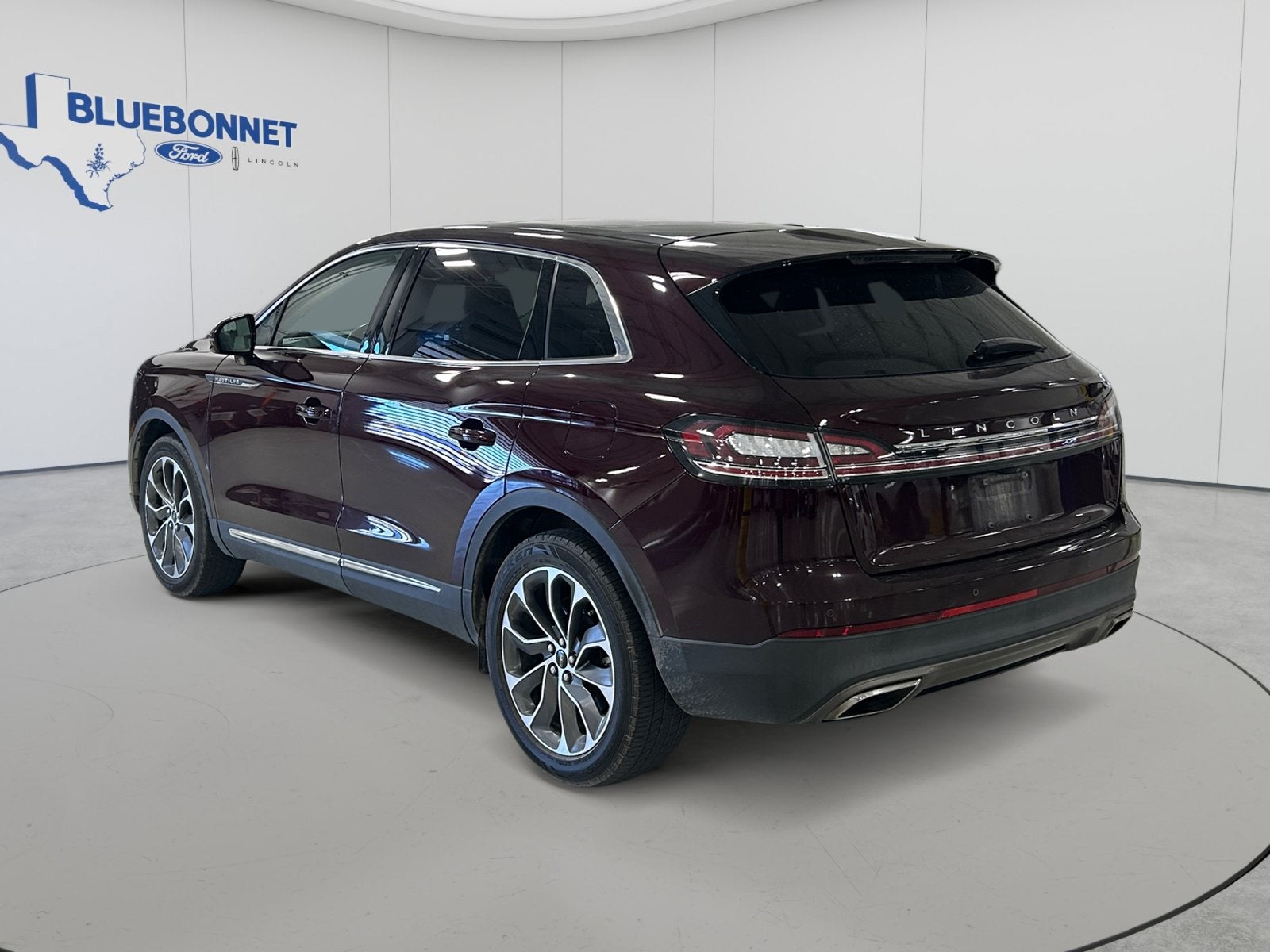 2022 Lincoln Nautilus Reserve
