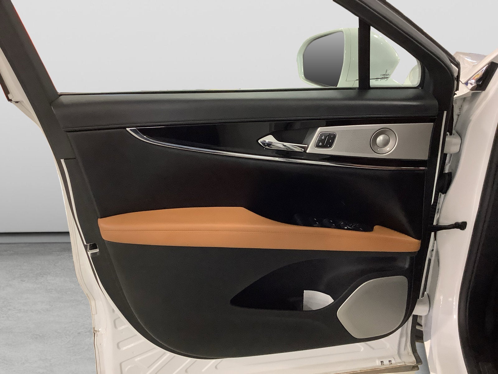 2023 Lincoln Nautilus Black Label