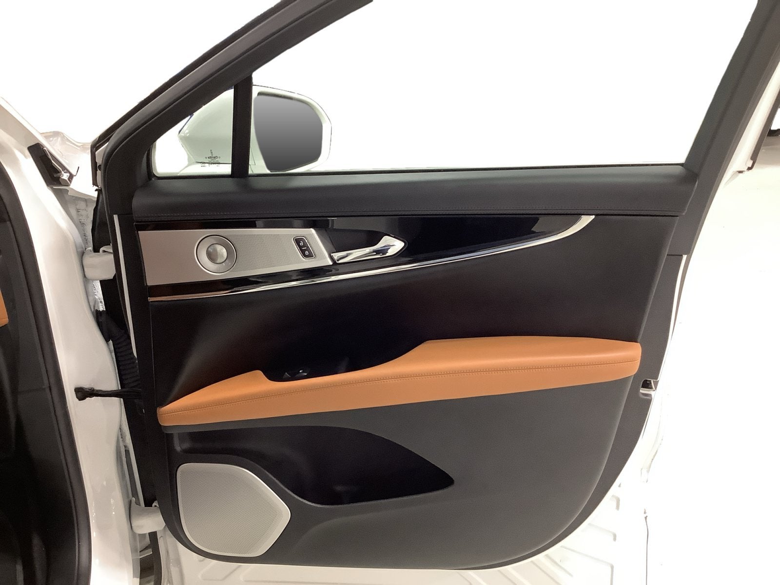 2023 Lincoln Nautilus Black Label