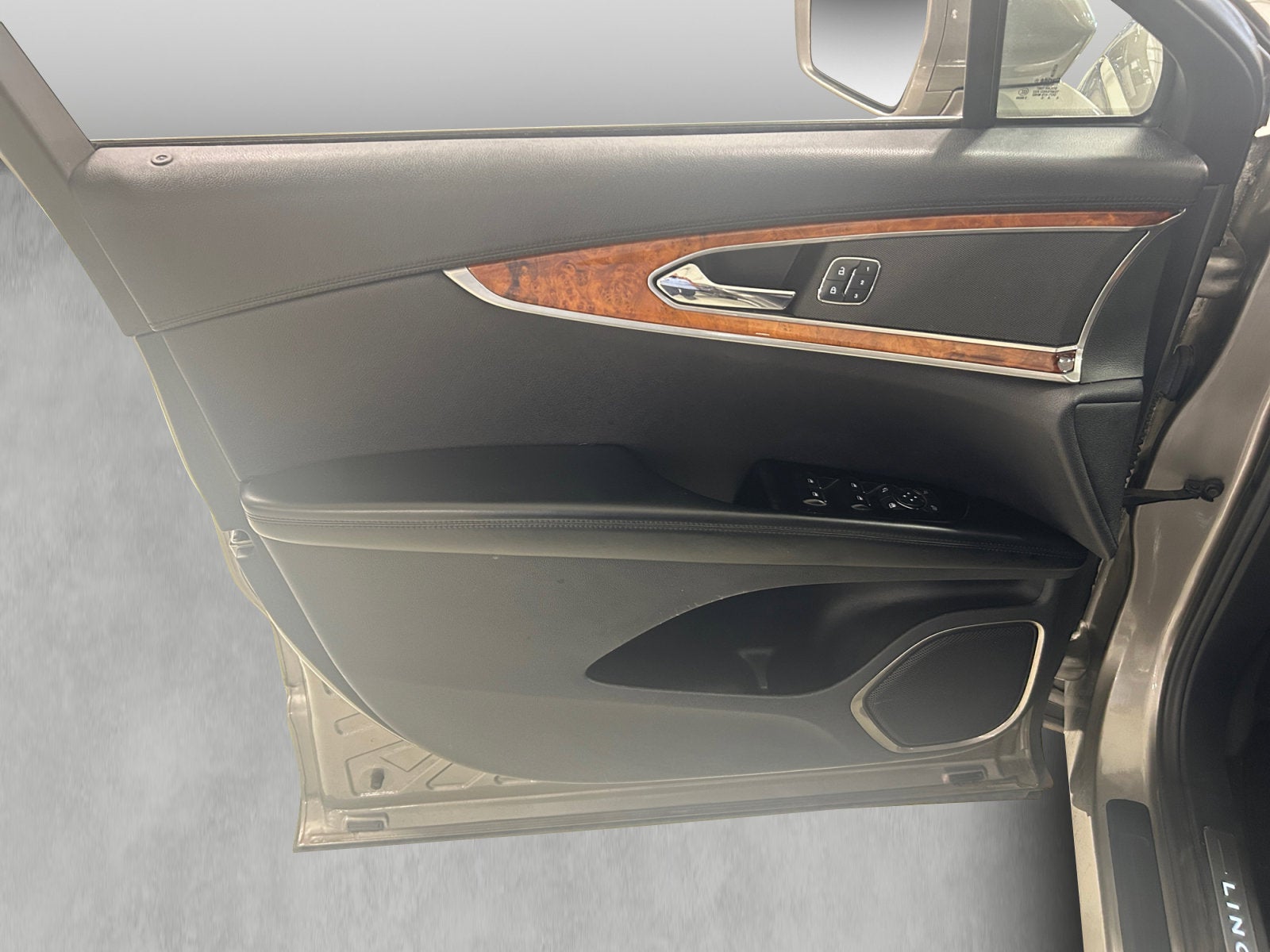 2016 Lincoln MKX Select
