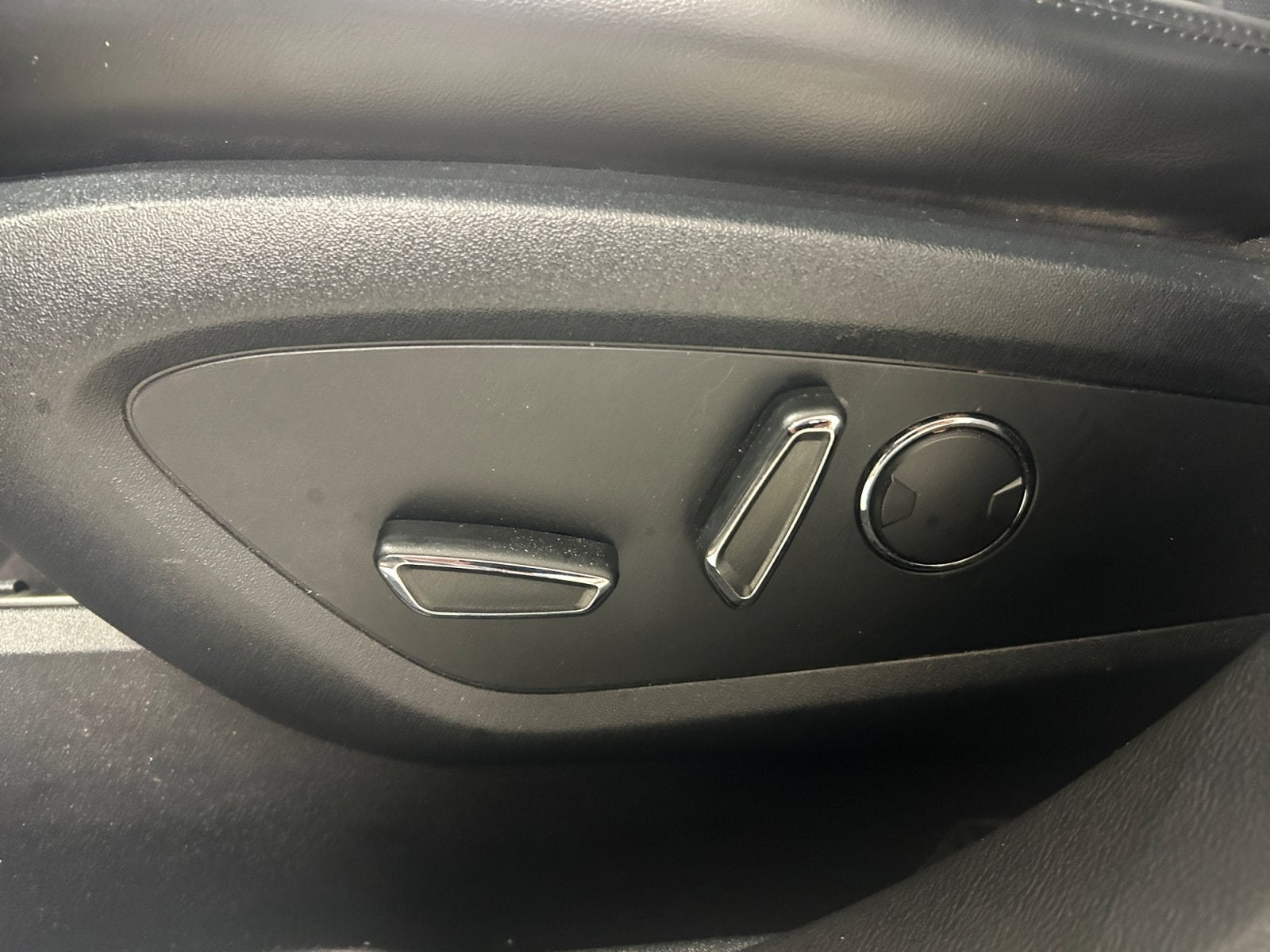 2016 Lincoln MKX Select