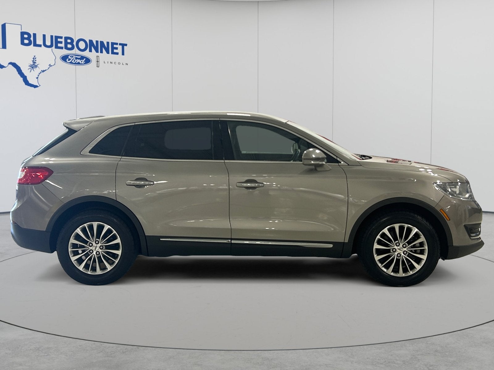 2016 Lincoln MKX Select