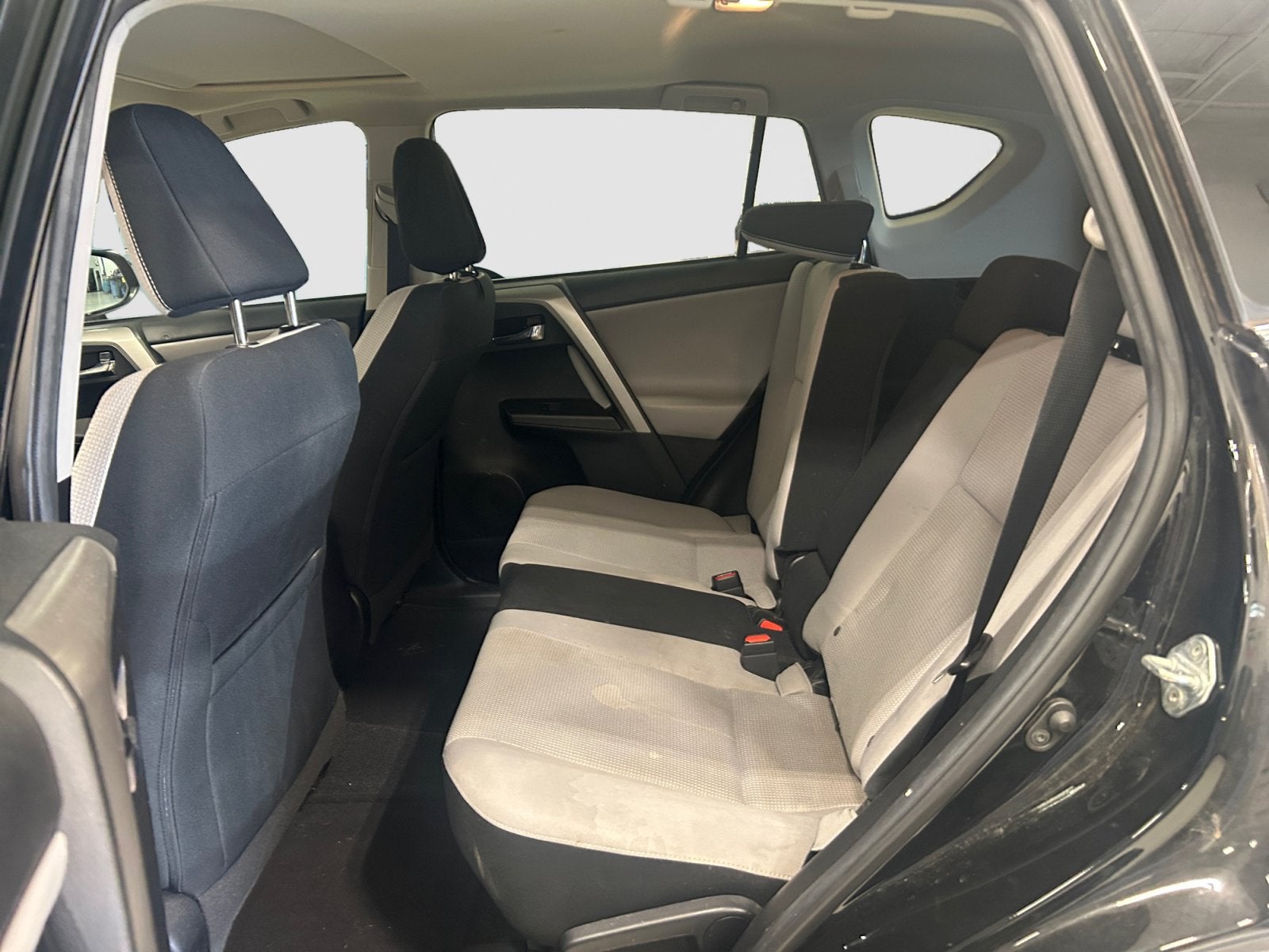 2018 Toyota RAV4 Base